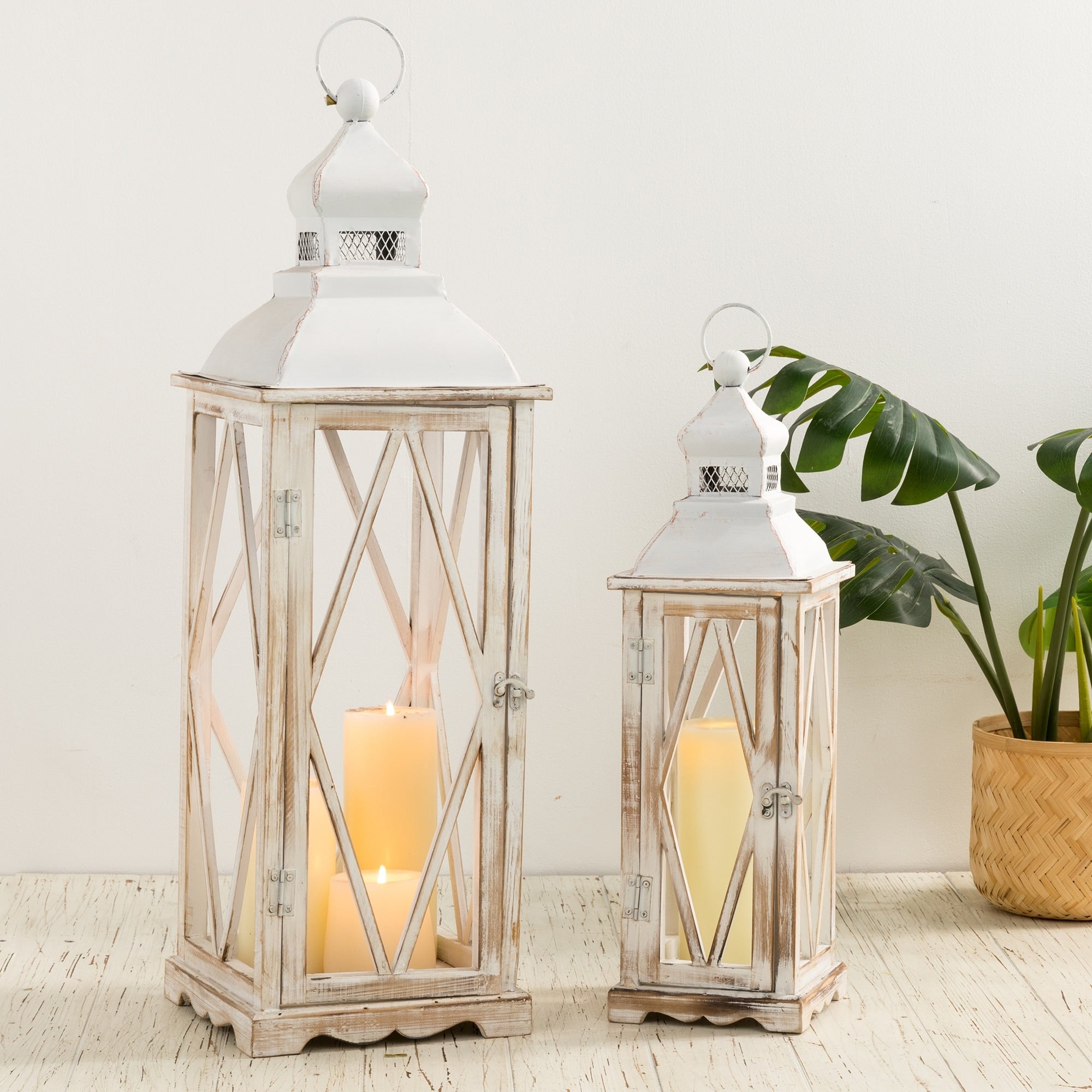 Glitzhome 2-Piece Oversize Farmhouse Wood/ Metal Hanging Candle Holders Decorative Lanterns