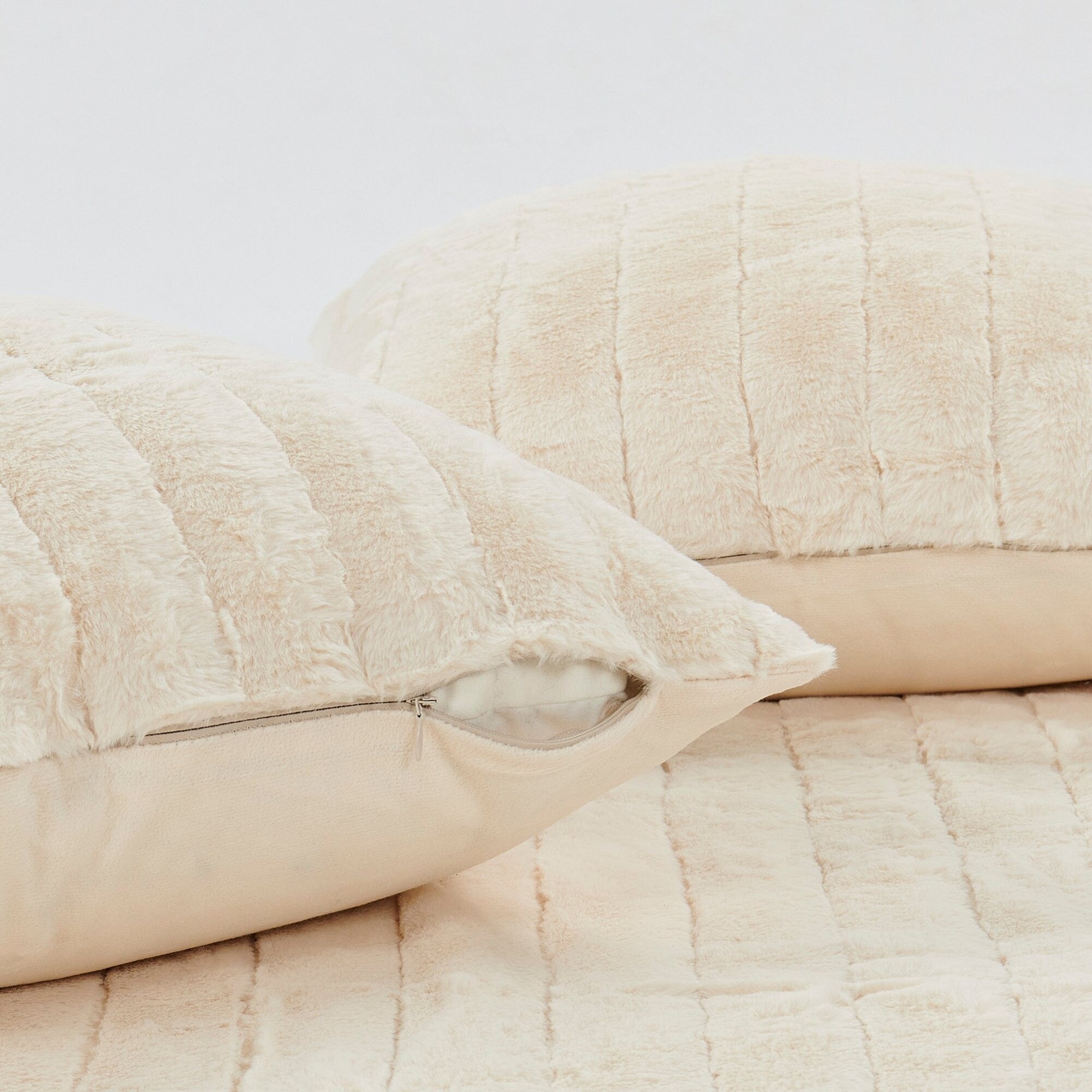 FakeFur Throw & 2 Pillow Shell Combo Set