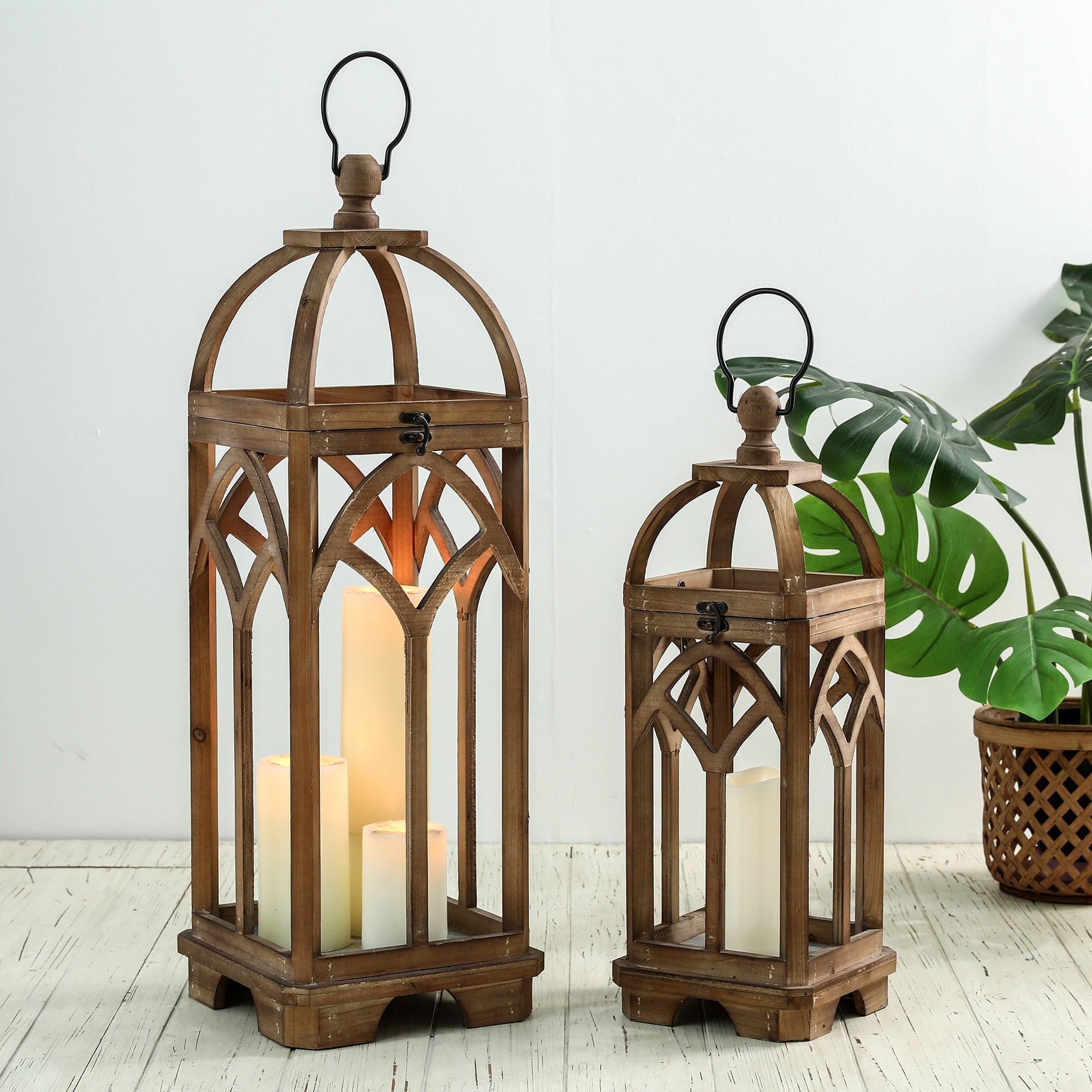 Glitzhome Set of 2 Wooden Church Style Fall Decorative Lanterns Candle Holders