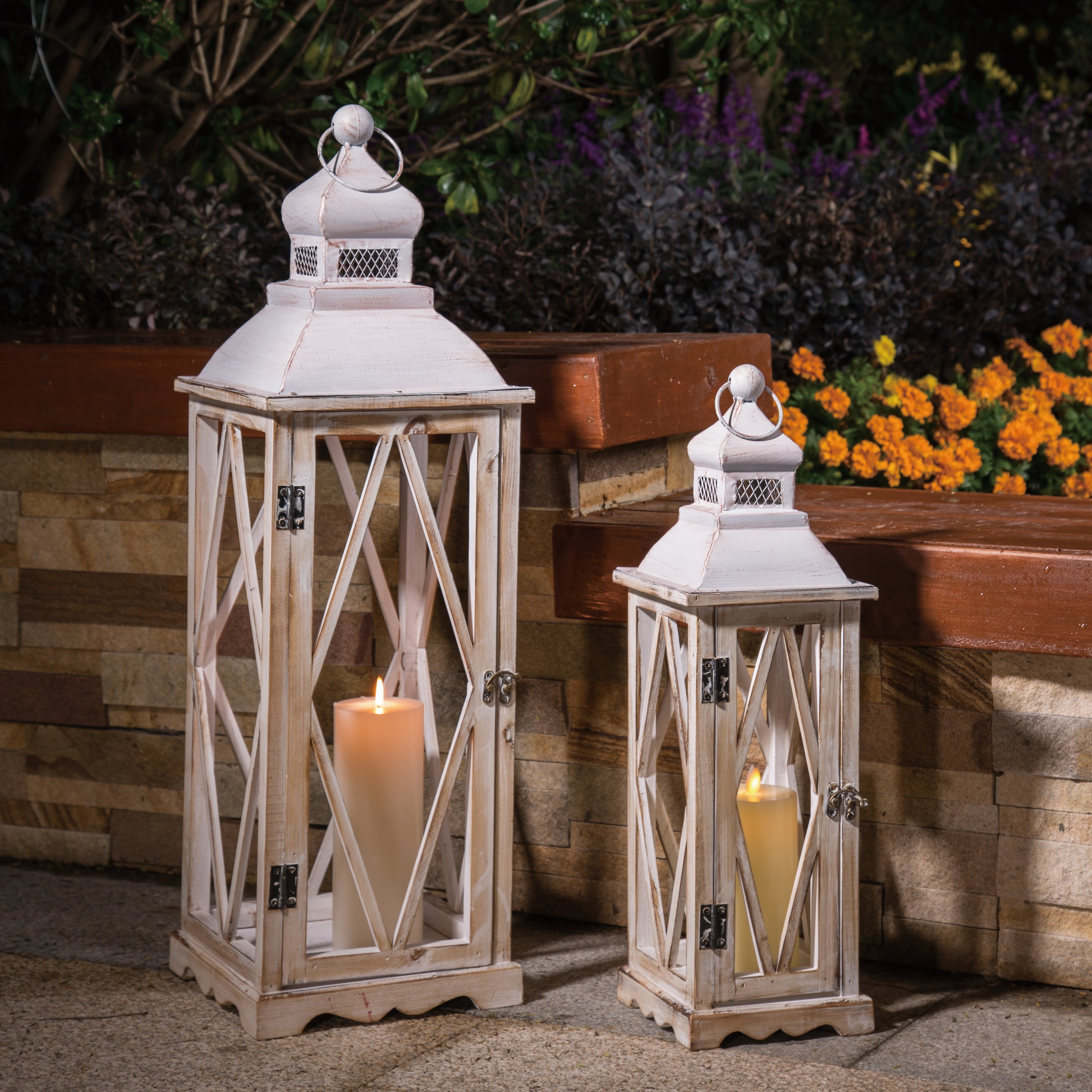 Glitzhome 2-Piece Oversize Farmhouse Wood/ Metal Hanging Candle Holders Decorative Lanterns