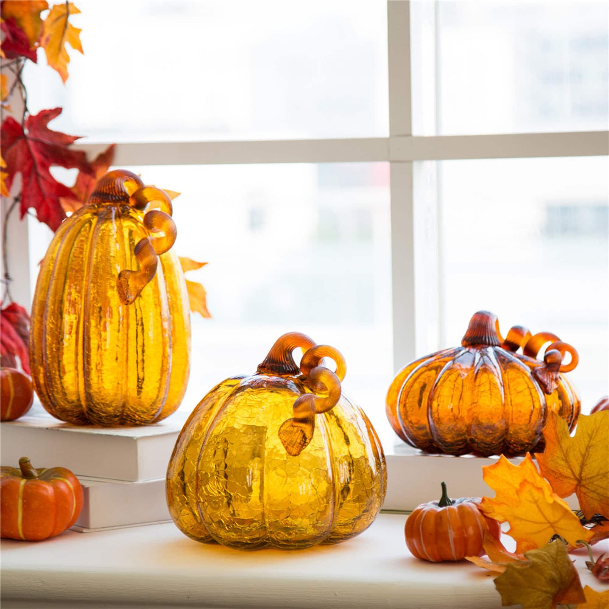 Glitzhome Amber Crackle Handblown Fall Harvest Glass Pumpkins for Thanksgiving Decor