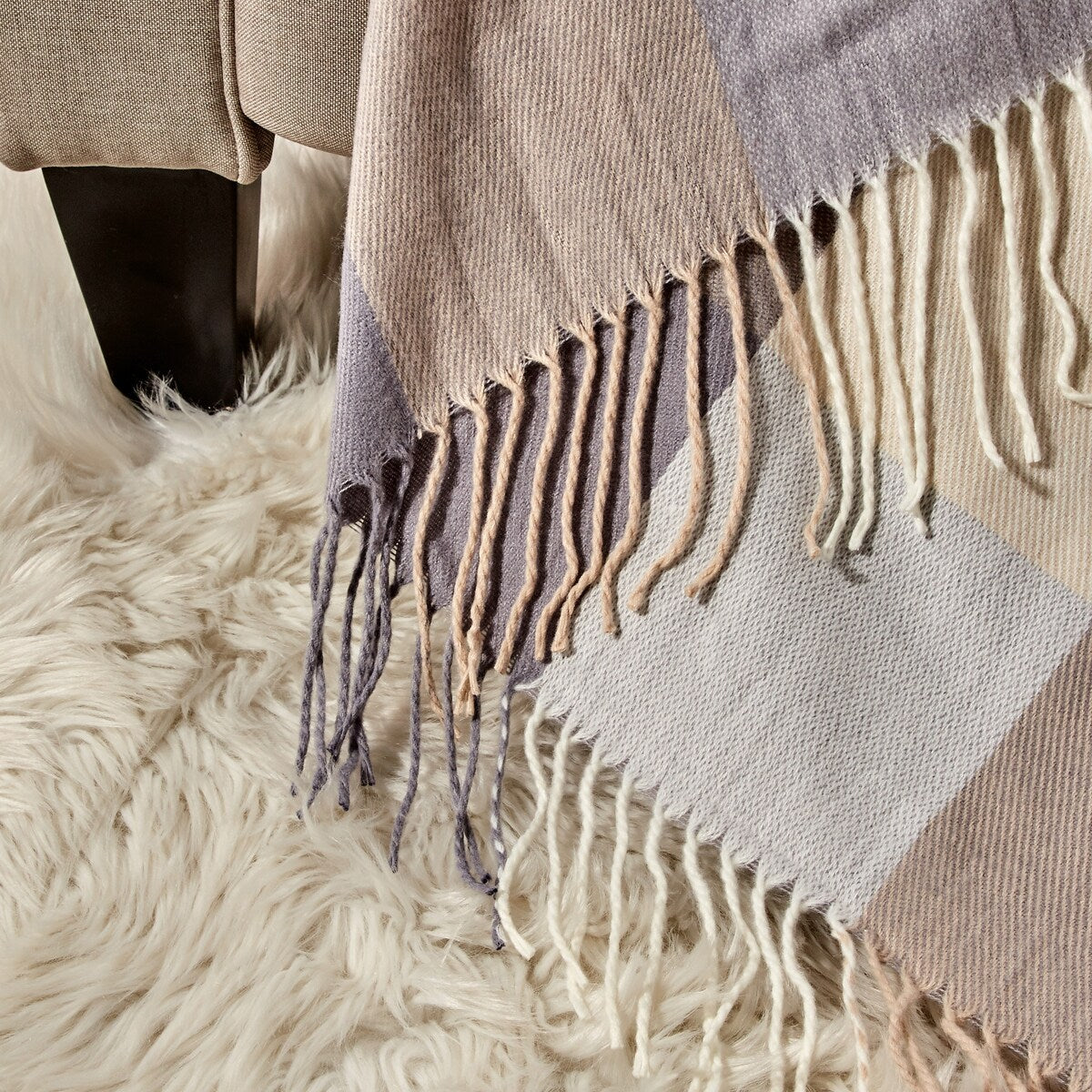 Luxury single Piece Throw Blanket