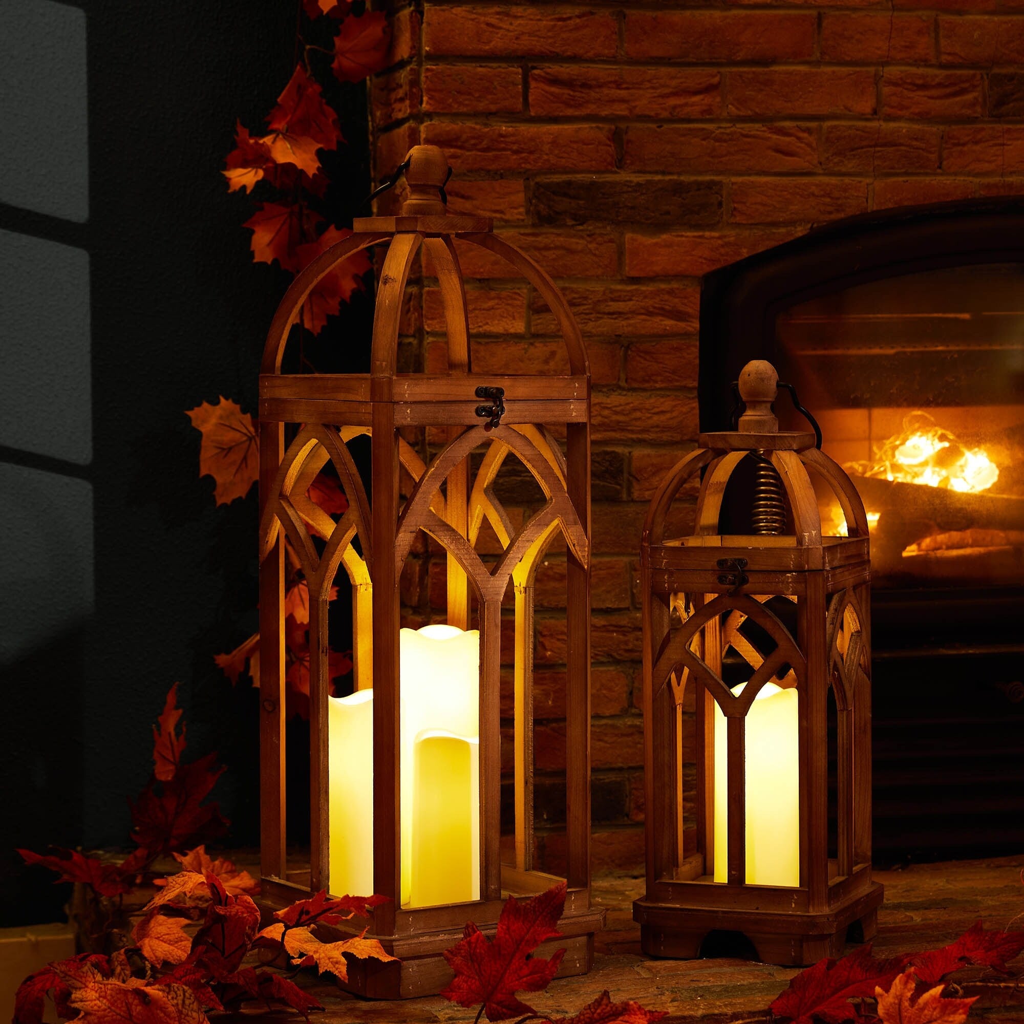 Glitzhome Set of 2 Wooden Church Style Fall Decorative Lanterns Candle Holders