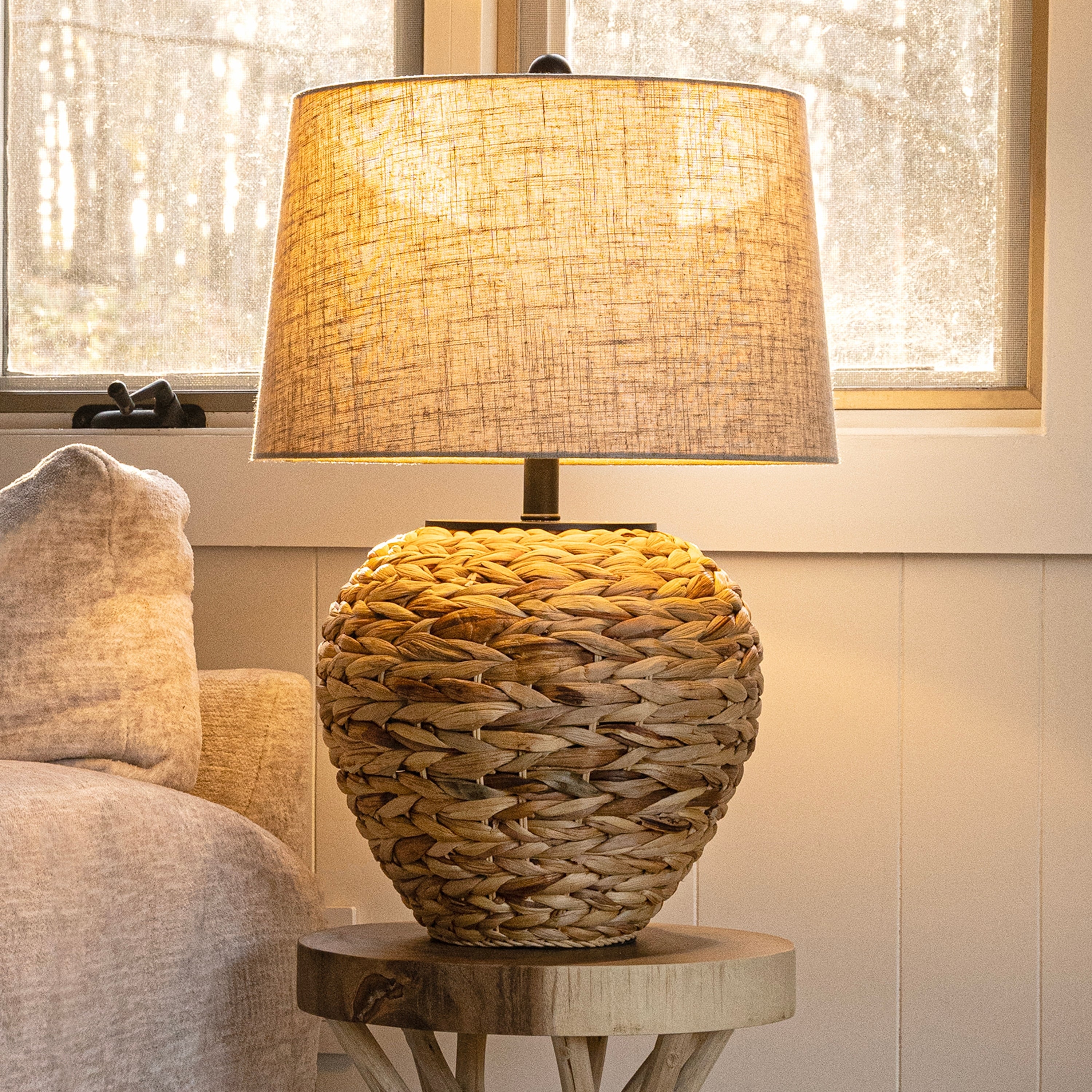 Elicia 24.5 Banana Leaf Basket LED Table Lamp, by JONATHAN Y