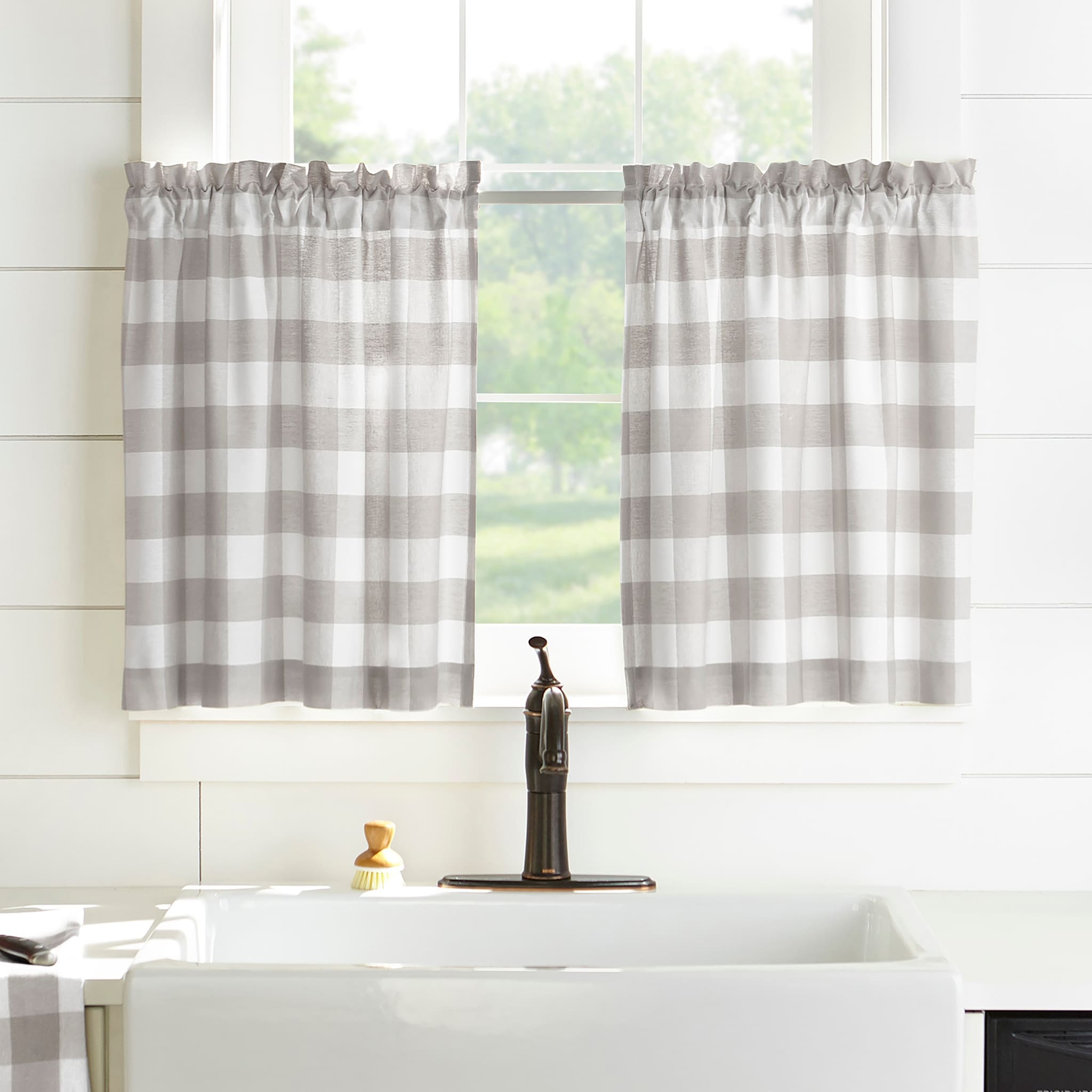 The Gray Barn Emily Gulch Buffalo Check Kitchen Curtain Tier Set