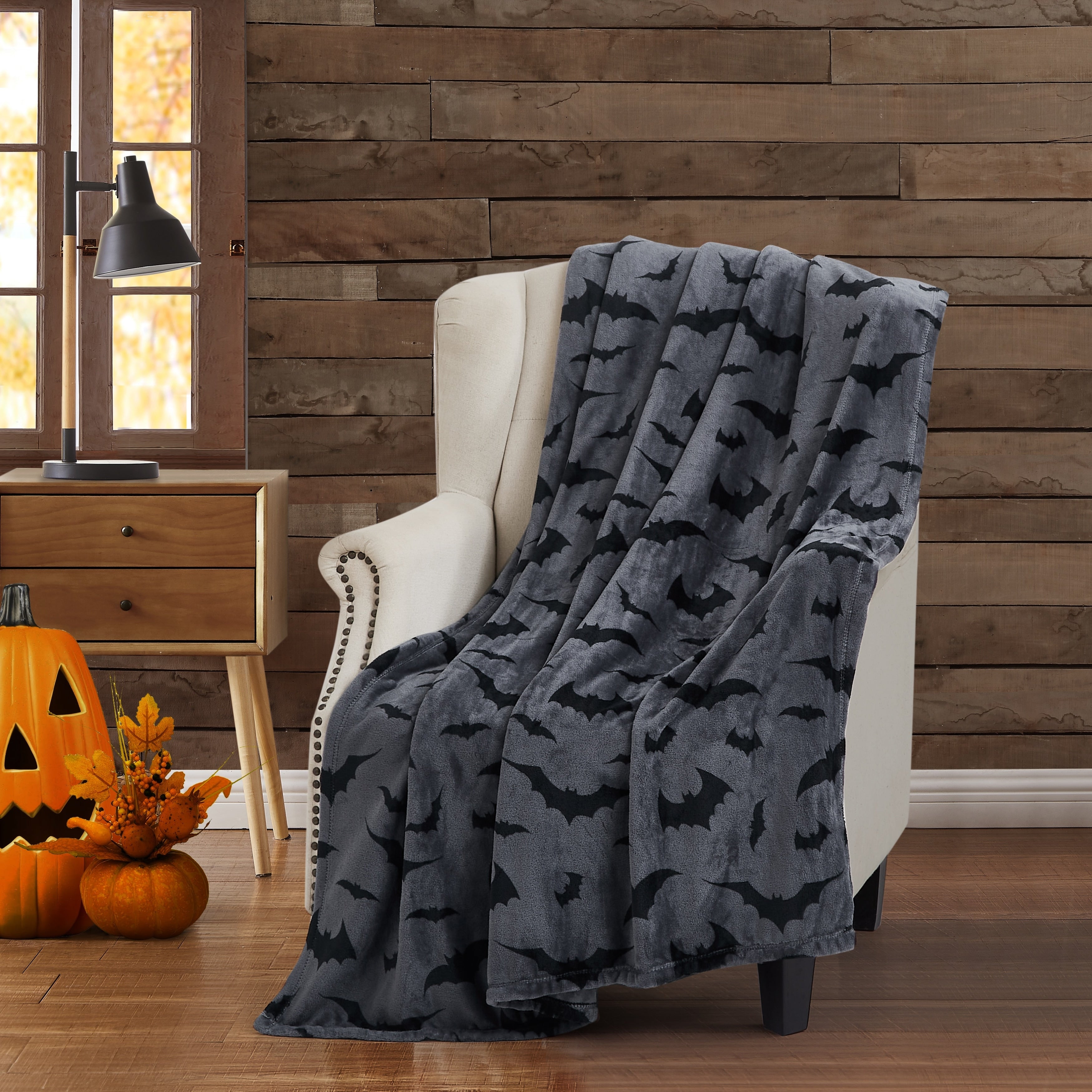 Harvest Plush Flannel Throws Pumpkins Ghosts Witches & Bats 50 x 70