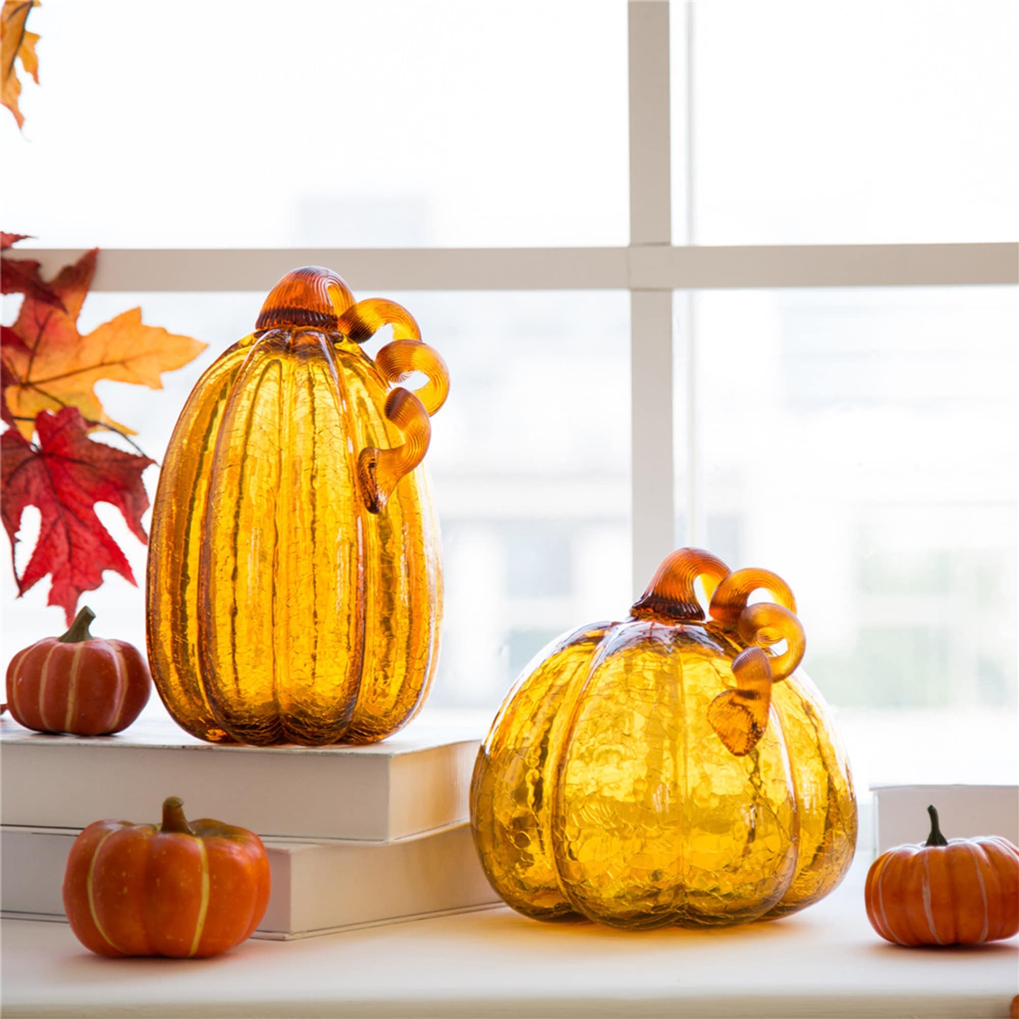 Glitzhome Amber Crackle Handblown Fall Harvest Glass Pumpkins for Thanksgiving Decor