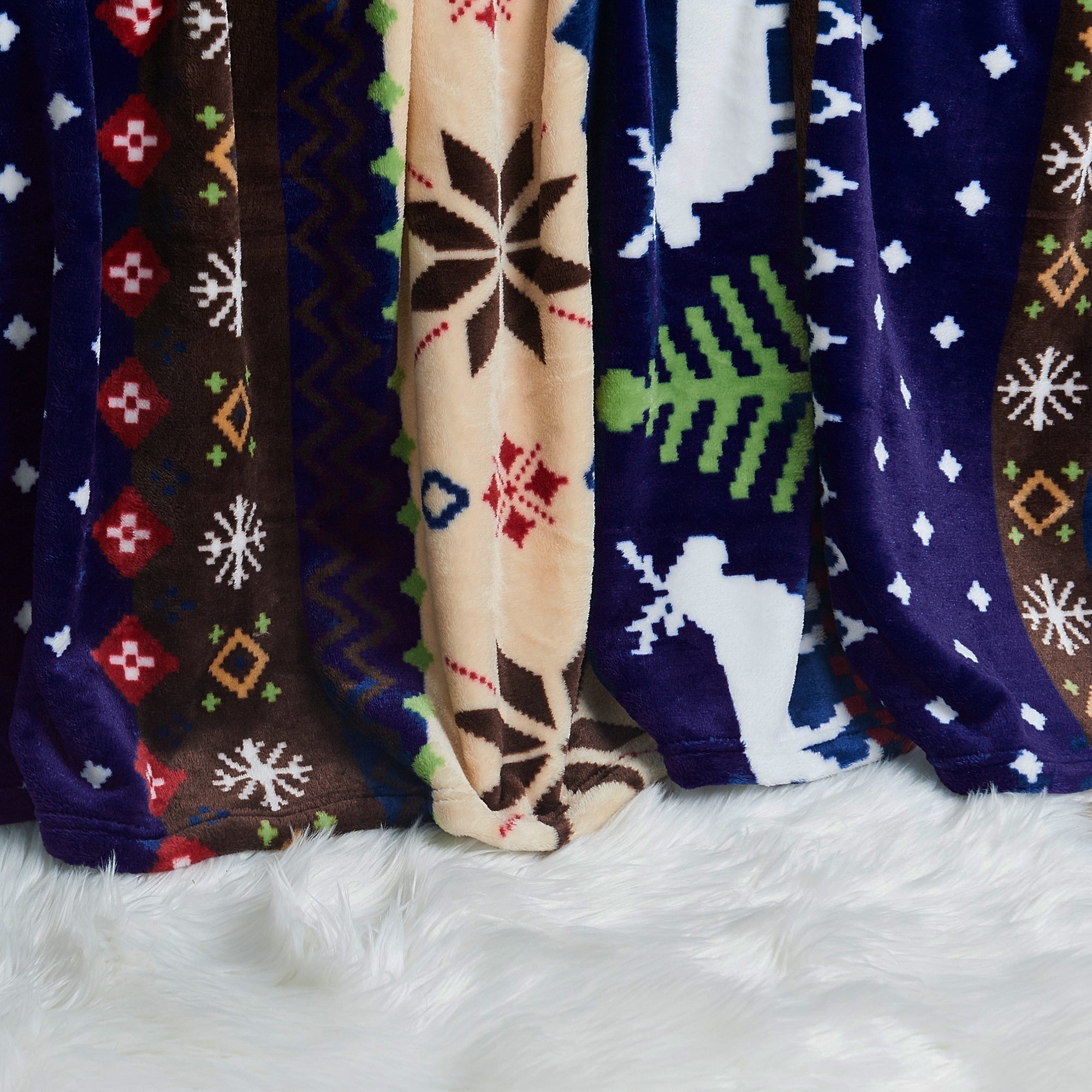 Serenta Printed Christmas Flannel Fleece Blanket