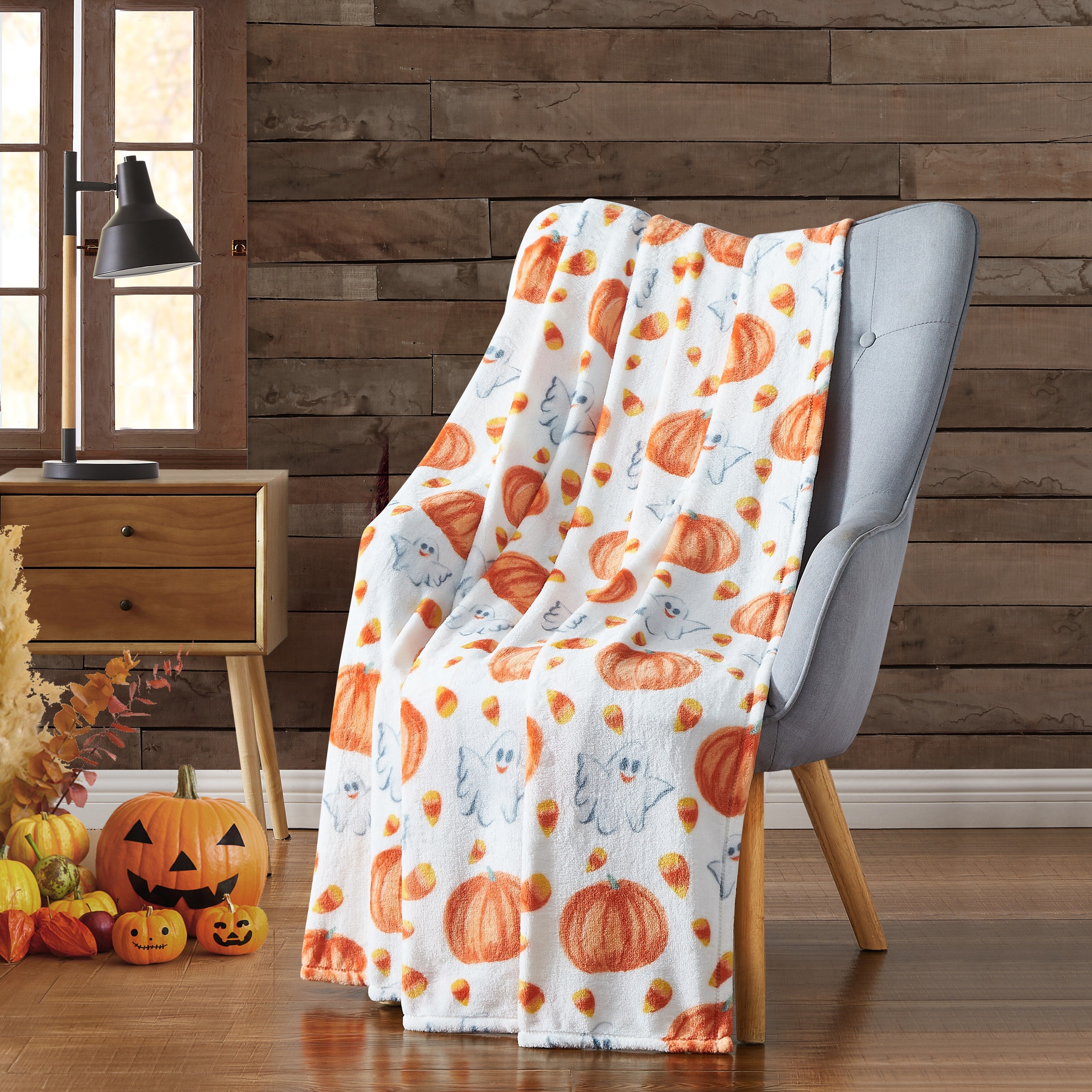 Harvest Plush Flannel Throws Pumpkins Ghosts Witches & Bats 50 x 70