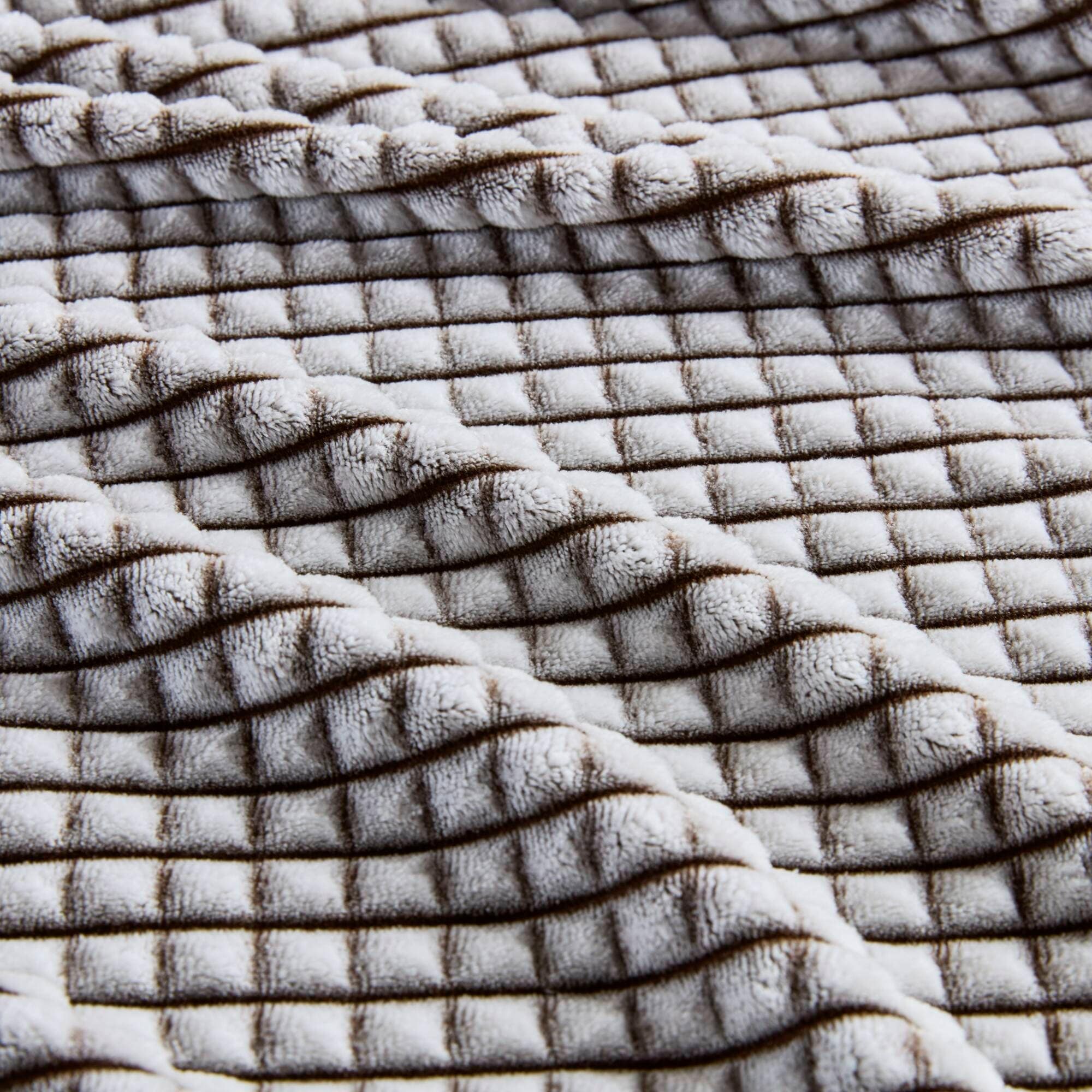 Madison Park Carved Plush Blanket