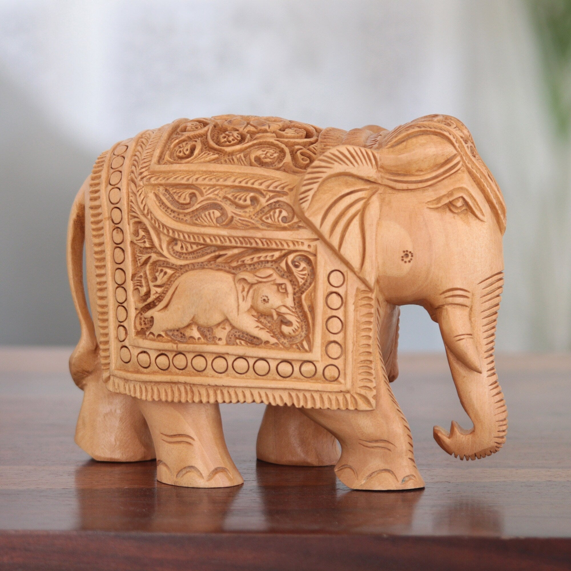 Novica Handmade IN - Indian Grandeur Wood Sculpture