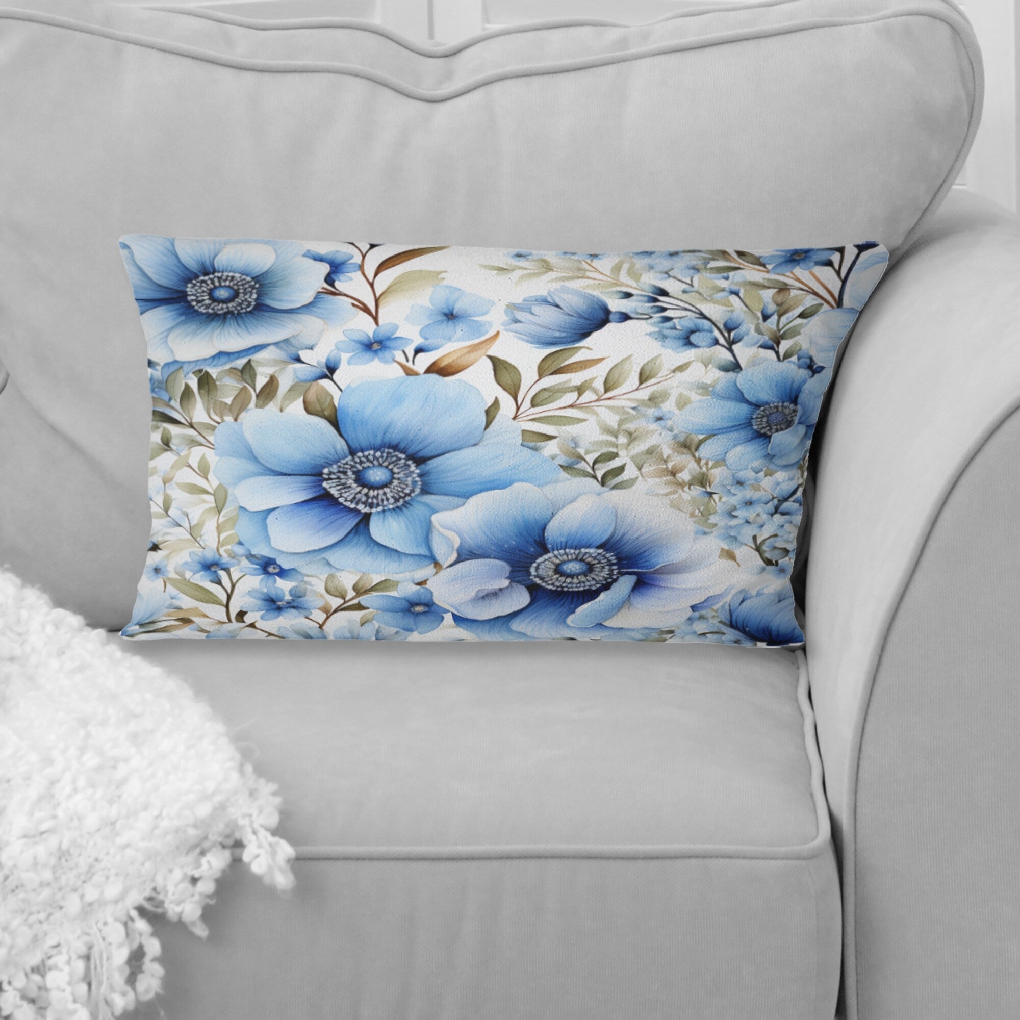 Designart Blue Watercolor Eccentric Floral Pattern III Floral Printed Throw Pillow