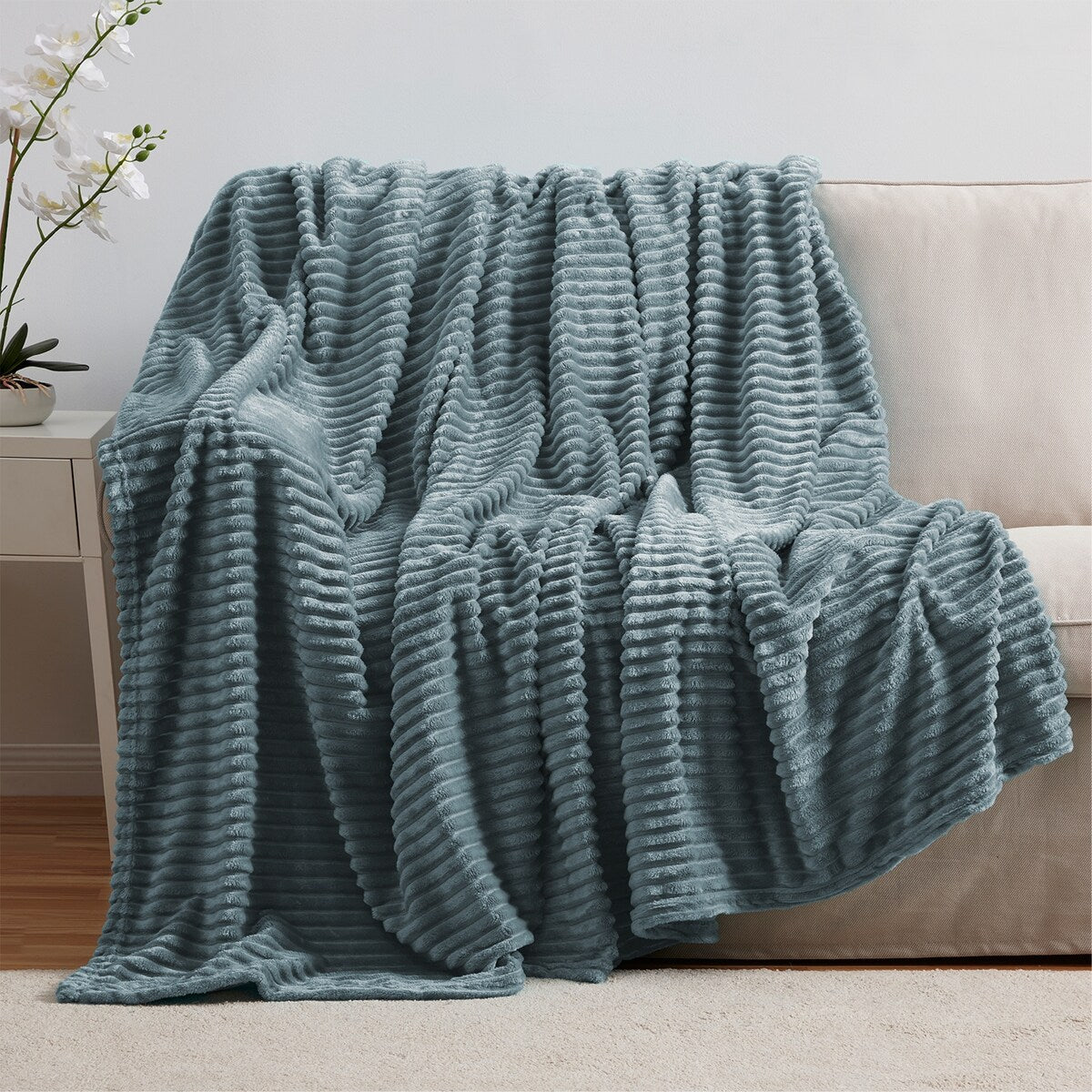 Nestl Cut Plush Fleece Throw Blanket - Lightweight Super Soft Fuzzy Luxury Bed Blanket for Bed