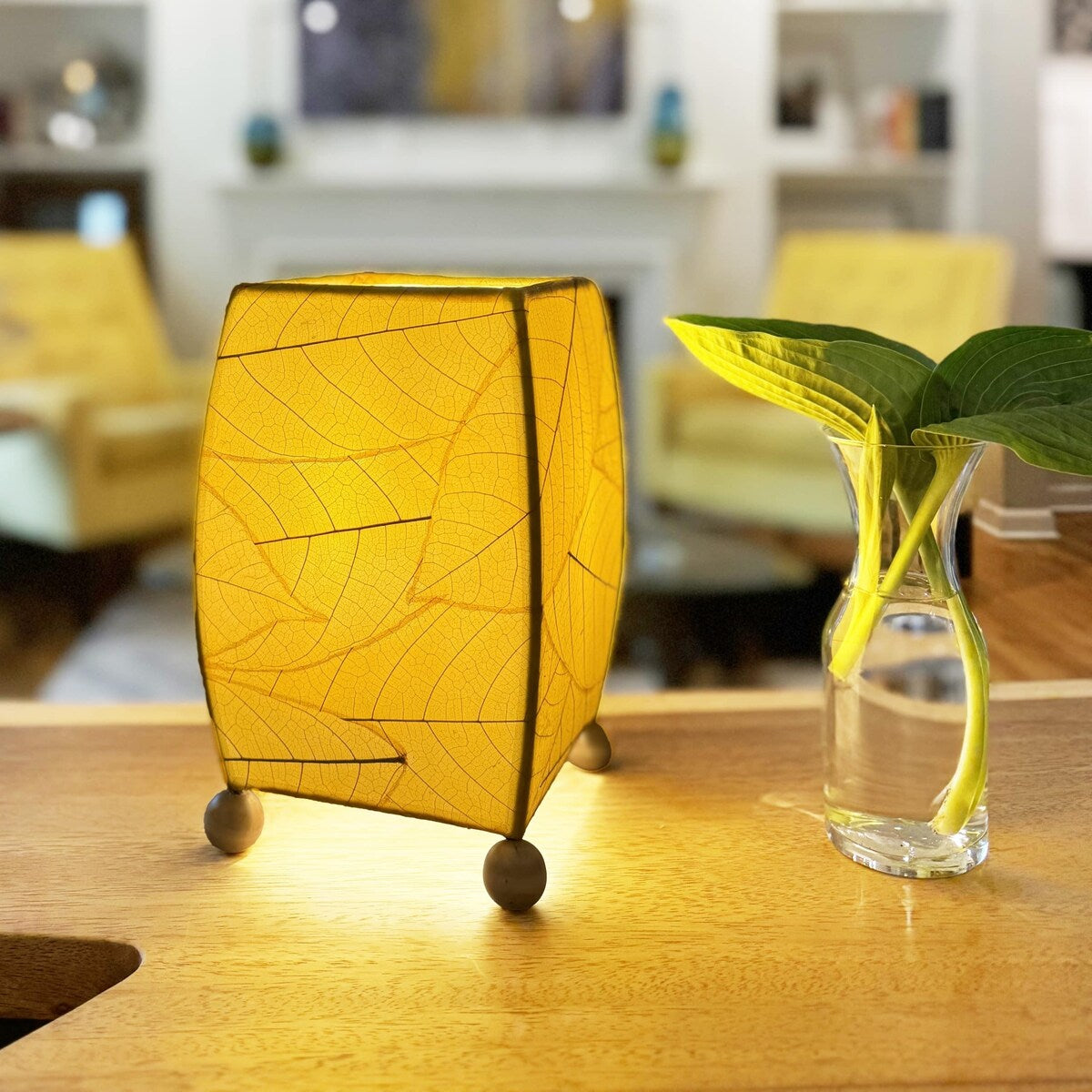 Eangee Handmade Mini Square Cocoa Leaf Lamp