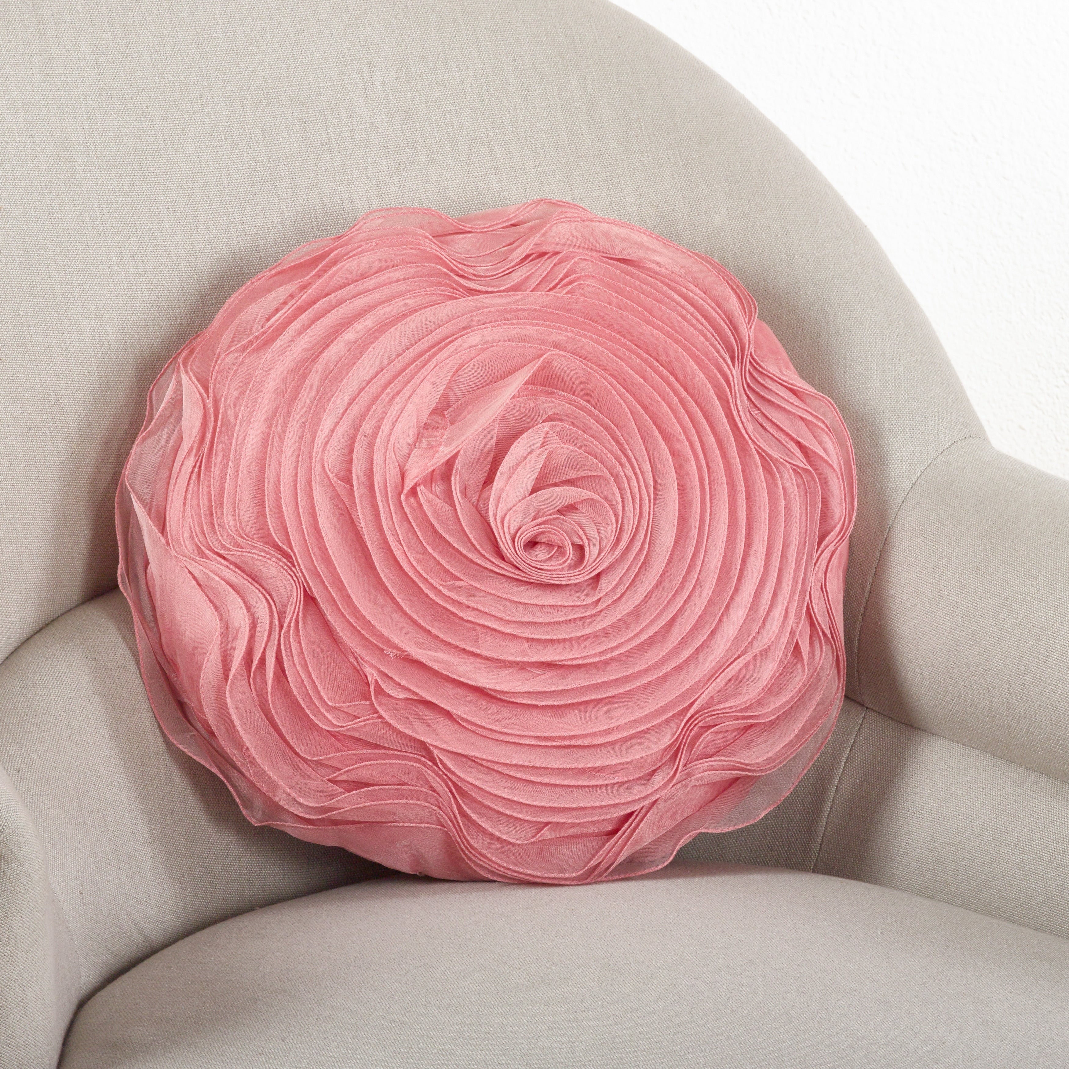 Rose Design Throw Pillow