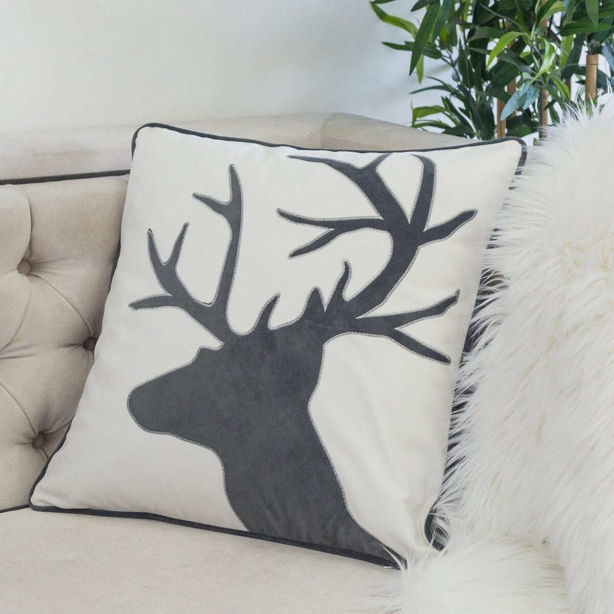 Homey Cozy Christmas Reindeer Throw Pillow Cover & Insert