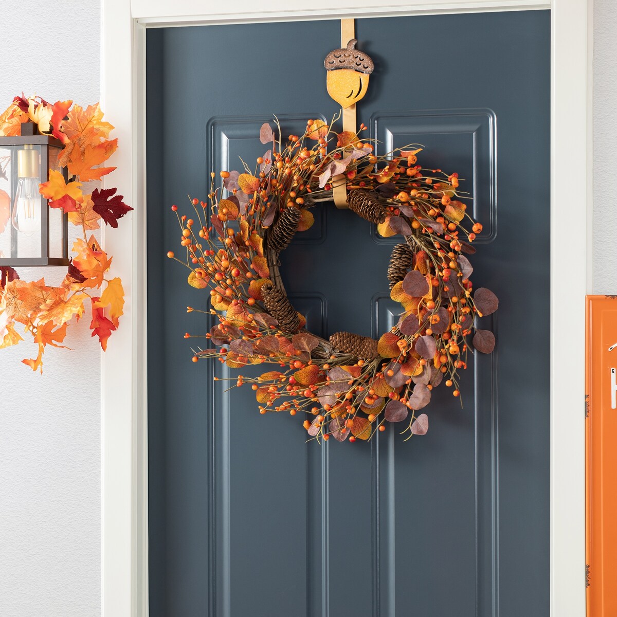 Glitzhome 22D Fall Eucalyptus Berry Wreath for Thanksgiving