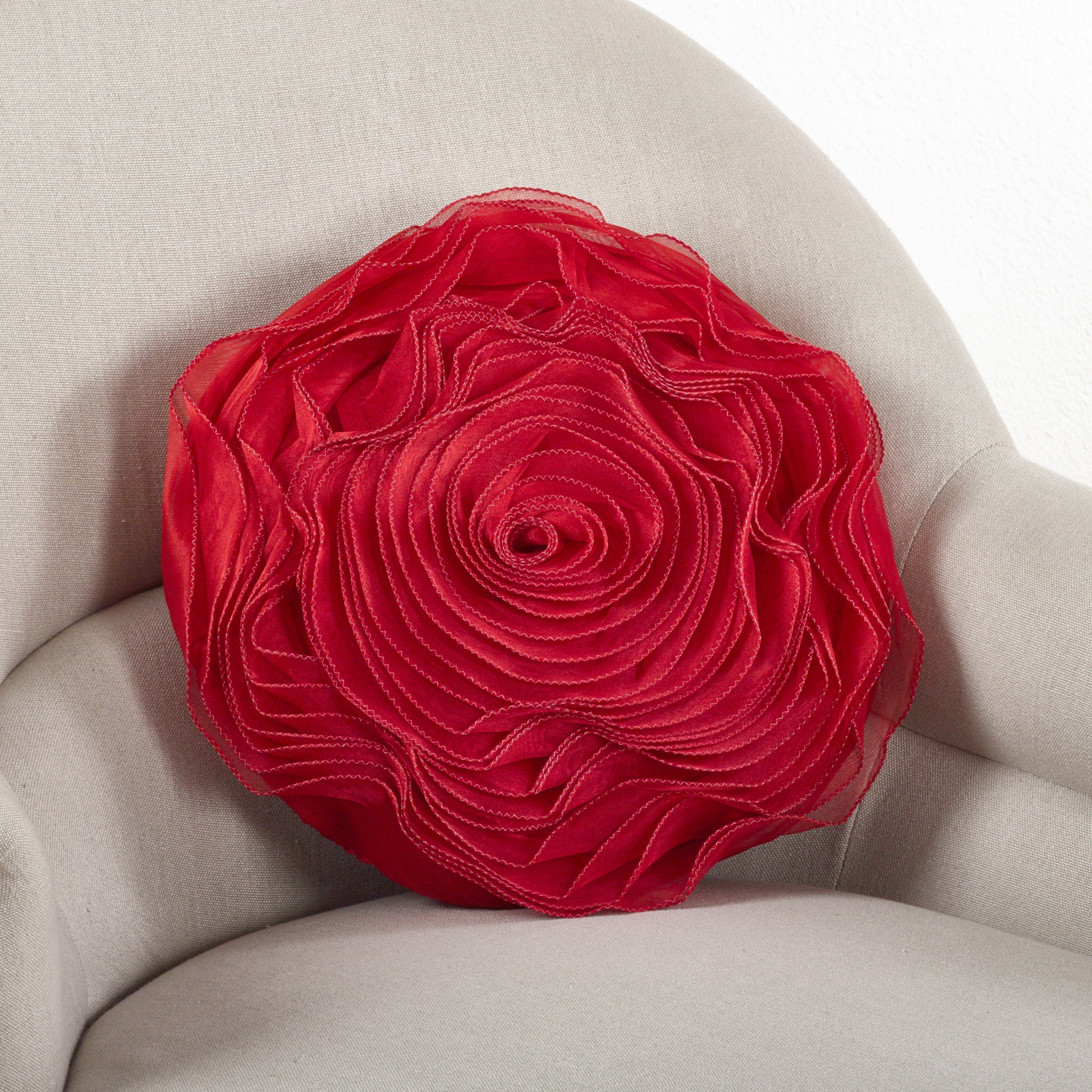 Rose Design Throw Pillow