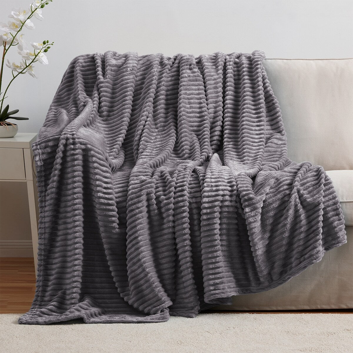 Nestl Cut Plush Fleece Throw Blanket - Lightweight Super Soft Fuzzy Luxury Bed Blanket for Bed