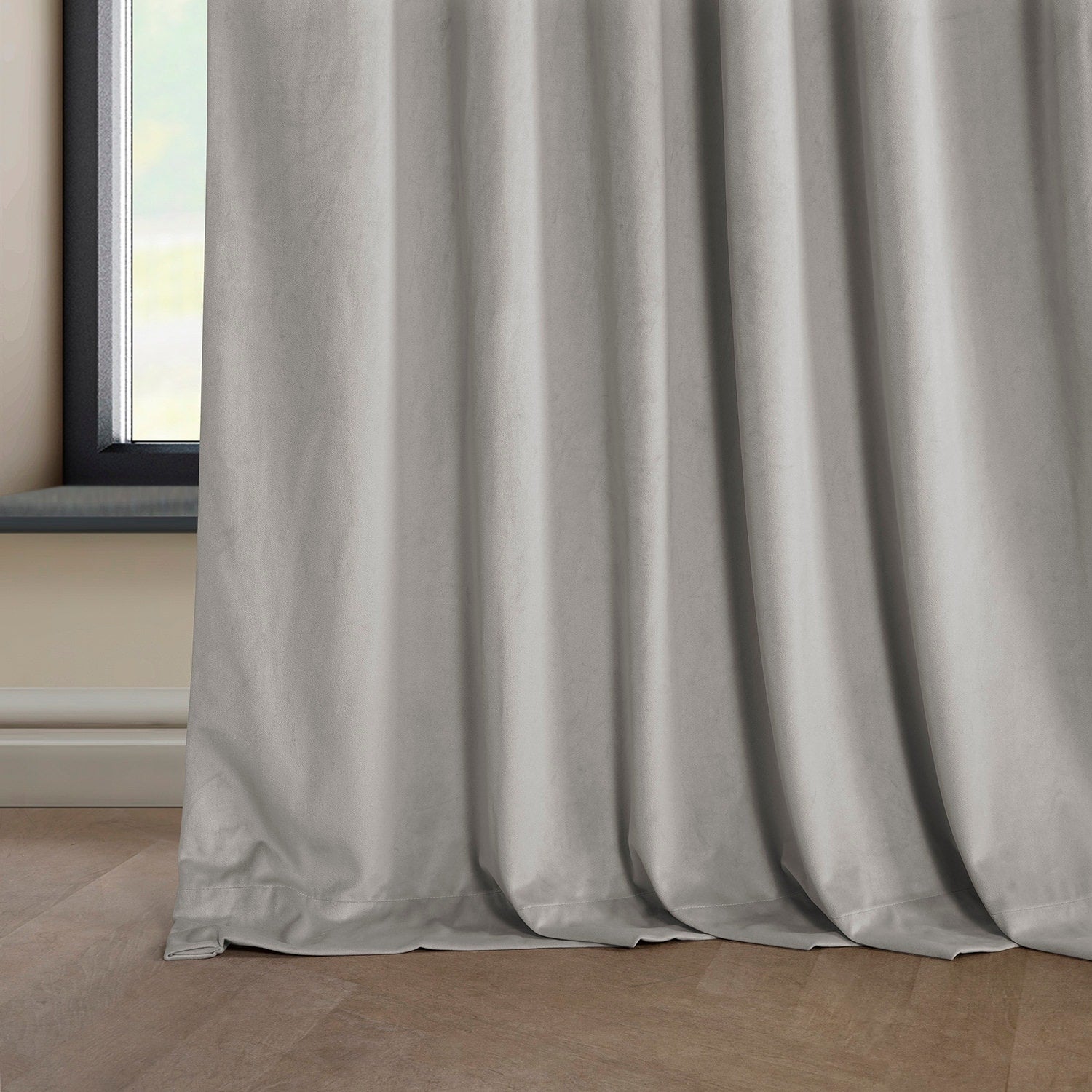 Exclusive Fabrics Heritage Plush Velvet Room Darkening Curtain (1 Panel) - Luxurious Single Drapery for Enhanced Room Darkening