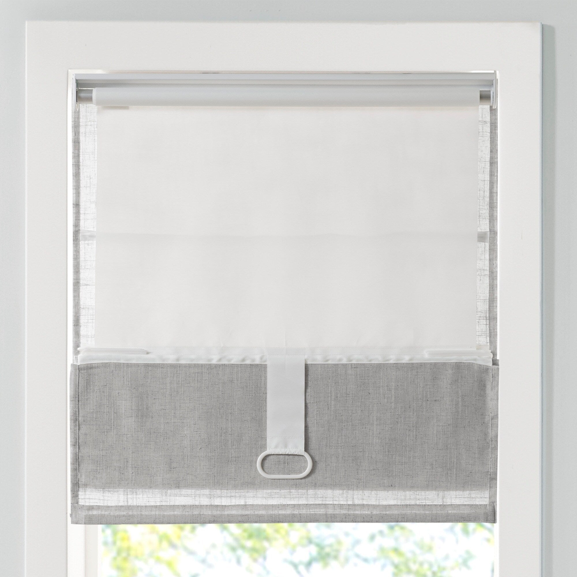 Madison Park Suvi Linen Blend Light Filtering Cordless Roman Shade