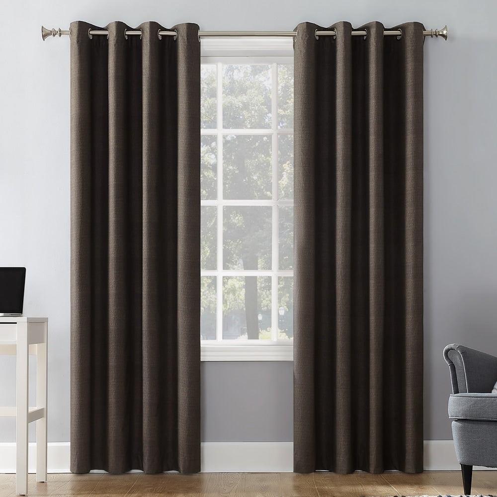 Sun Zero Duran Thermal Insulated Total Blackout Grommet 1-Piece Curtain Panel, Single Panel