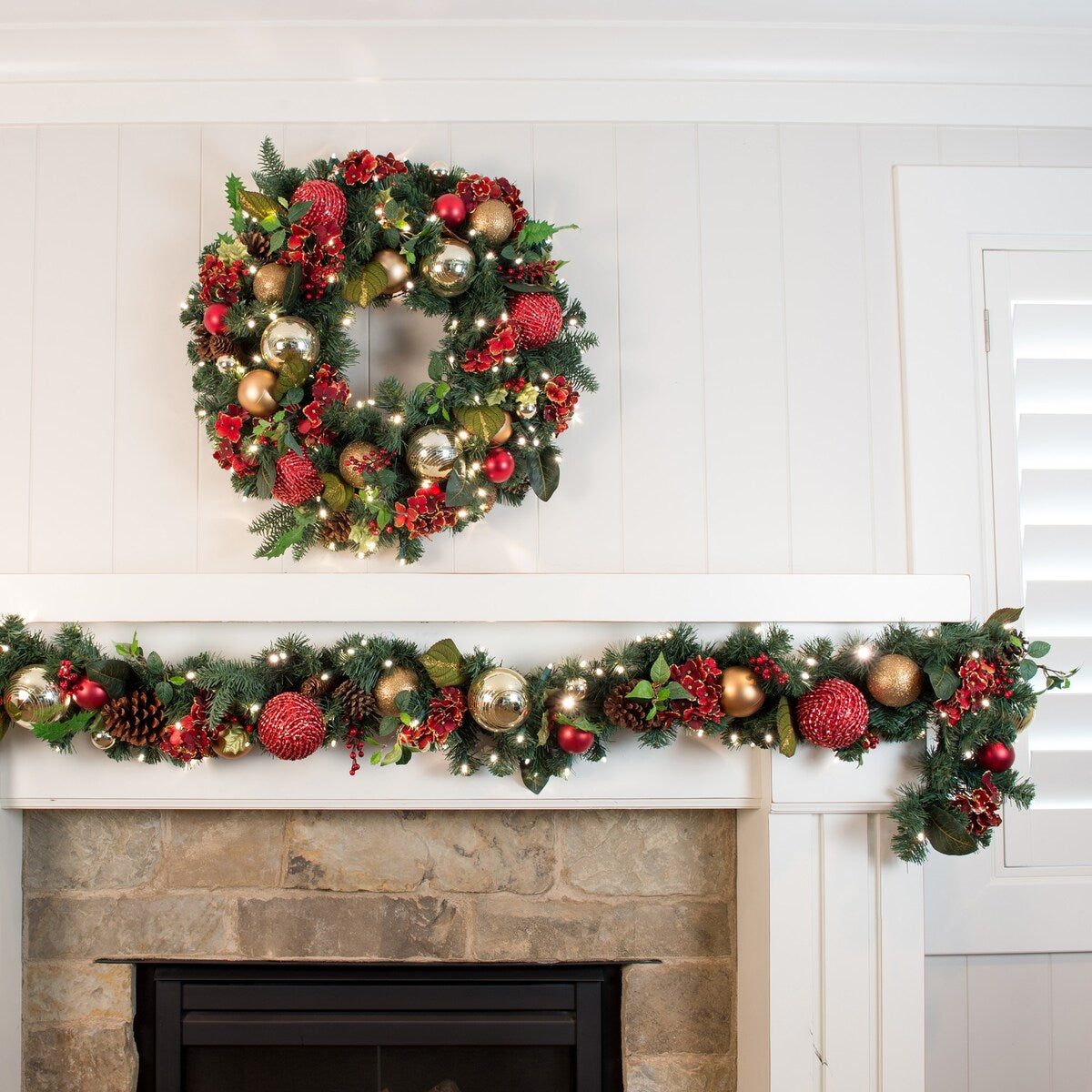 30 in. Lighted Christmas Wreath - Scarlet Hydrangea - Red