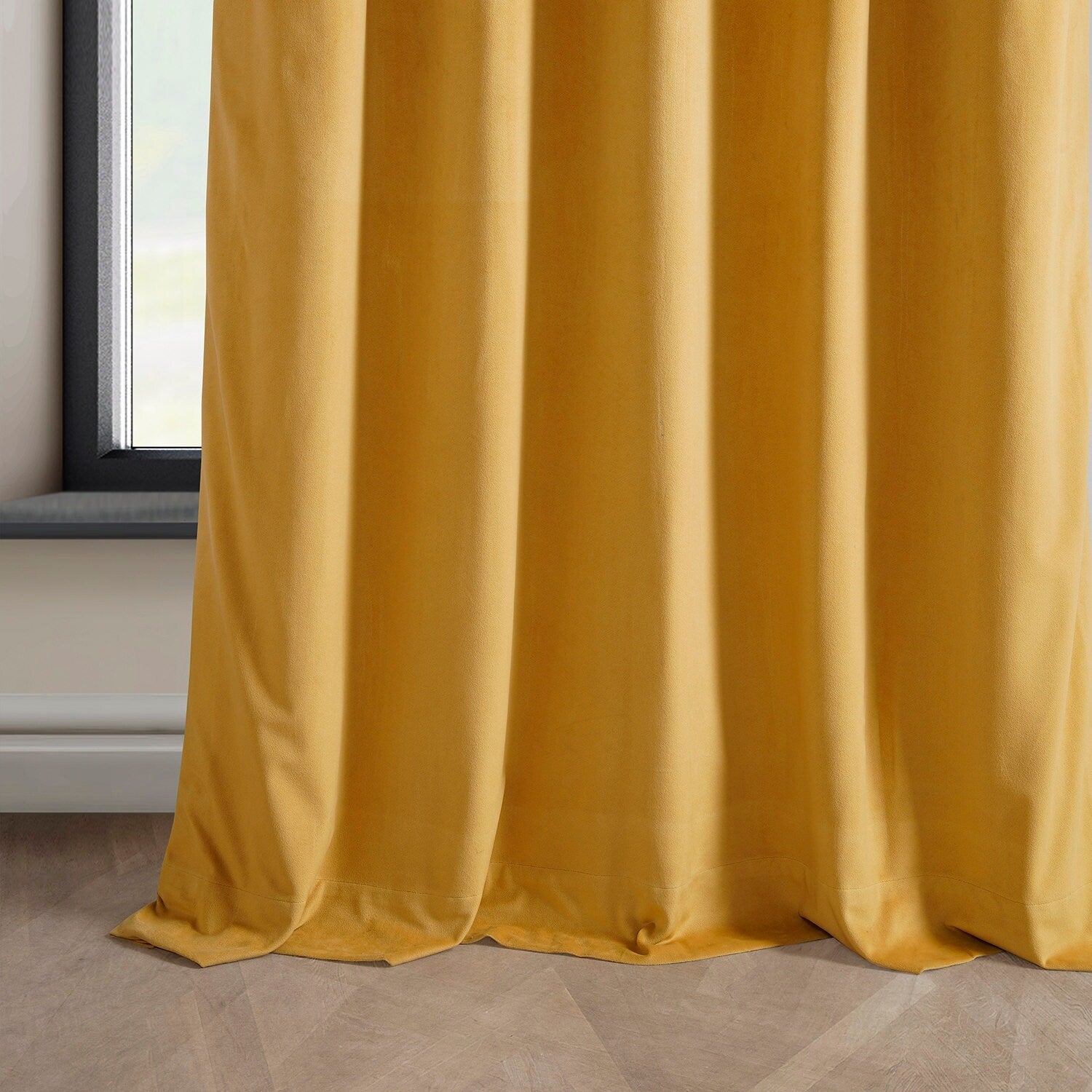 Exclusive Fabrics Heritage Plush Velvet Room Darkening Curtain (1 Panel) - Luxurious Single Drapery for Enhanced Room Darkening