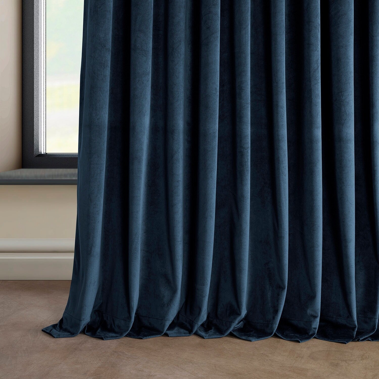 Exclusive Fabrics Heritage Plush Velvet Room Darkening Curtain (1 Panel) - Luxurious Single Drapery for Enhanced Room Darkening