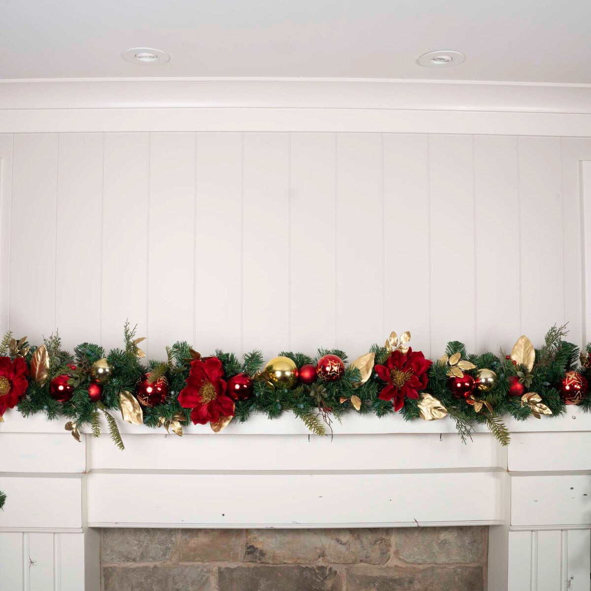 9 ft. Artificial Christmas Garland with Lights - Golden Leaf Red Magnolia - 9 Foot