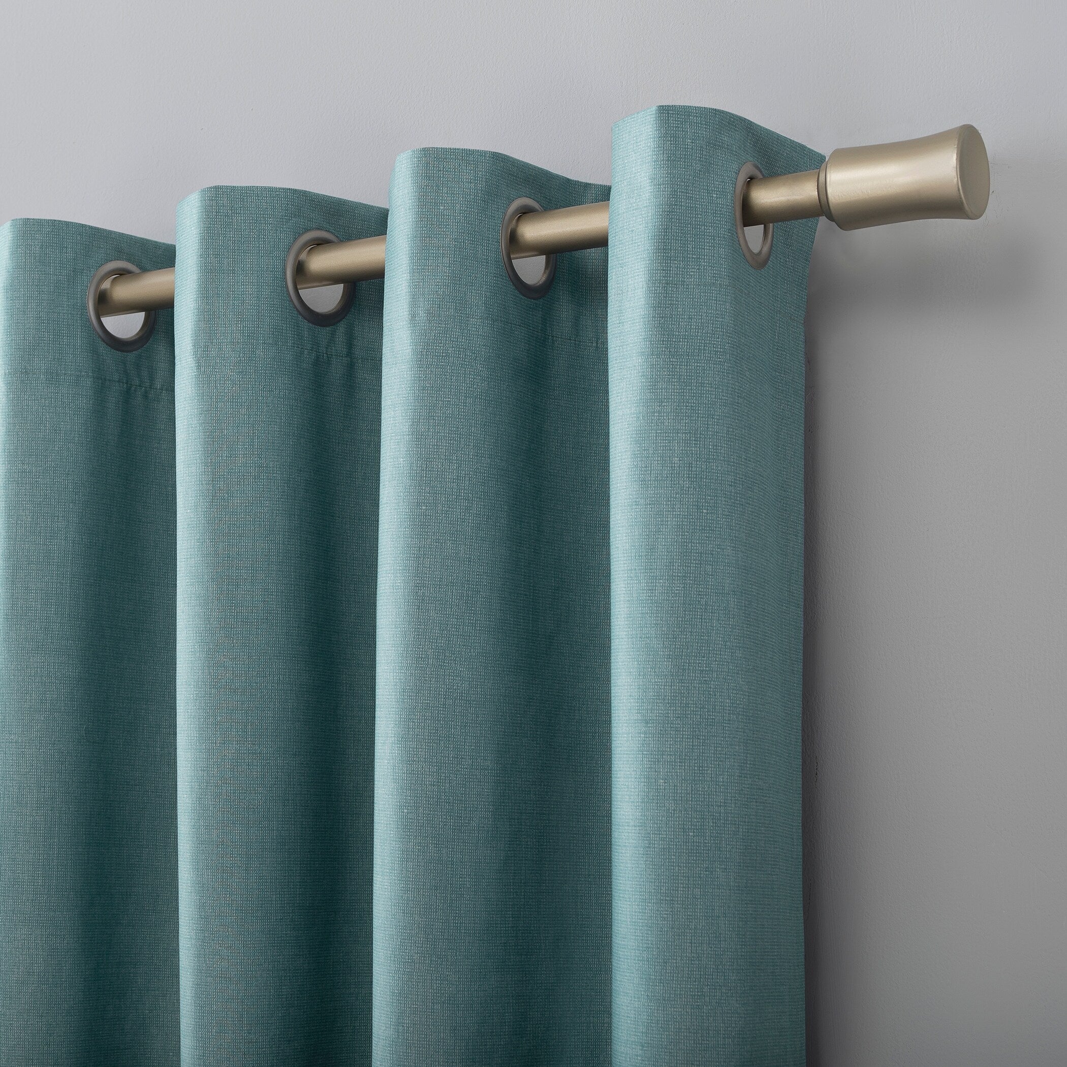 Sun Zero Duran Thermal Insulated Total Blackout Grommet 1-Piece Curtain Panel, Single Panel