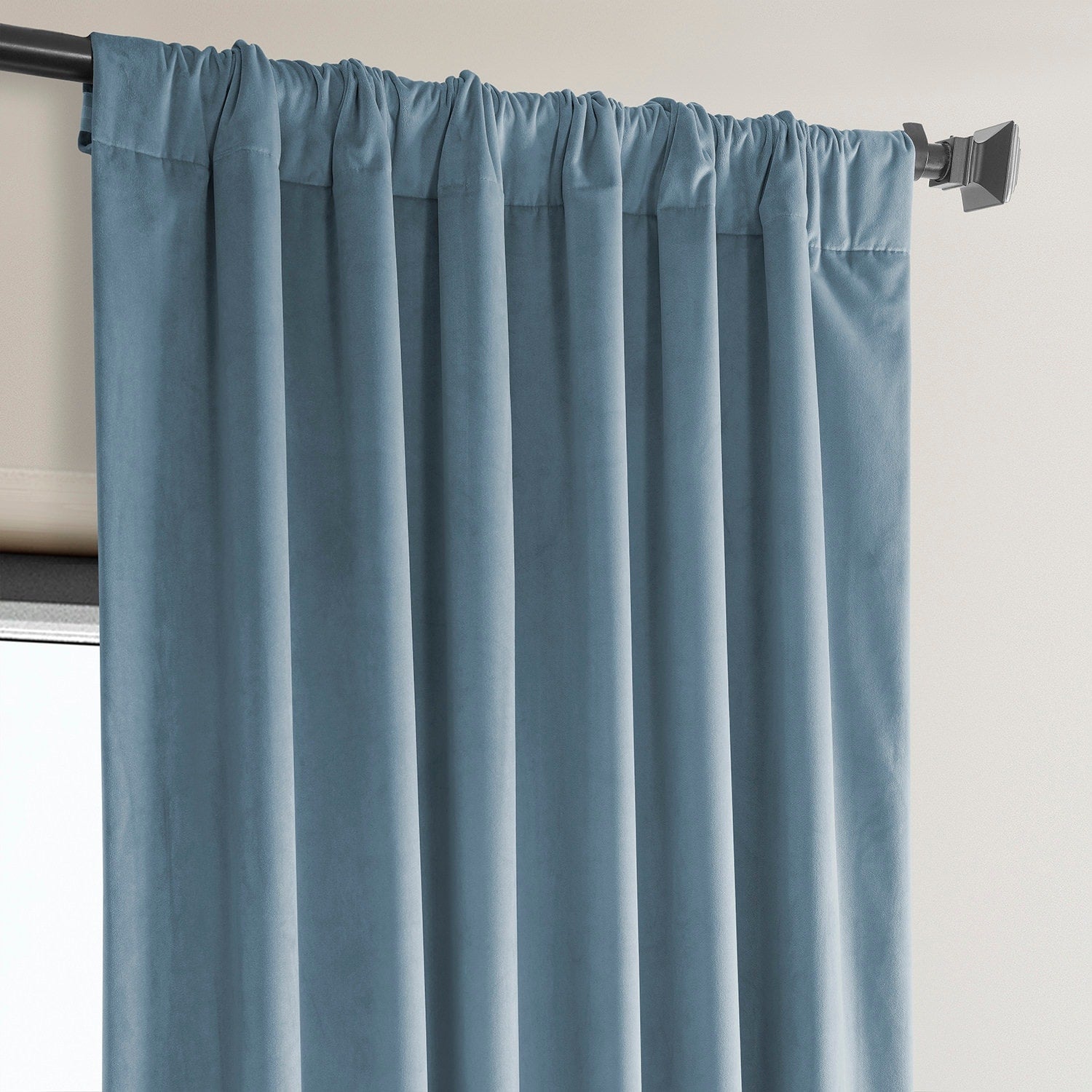 Exclusive Fabrics Heritage Plush Velvet Room Darkening Curtain (1 Panel) - Luxurious Single Drapery for Enhanced Room Darkening