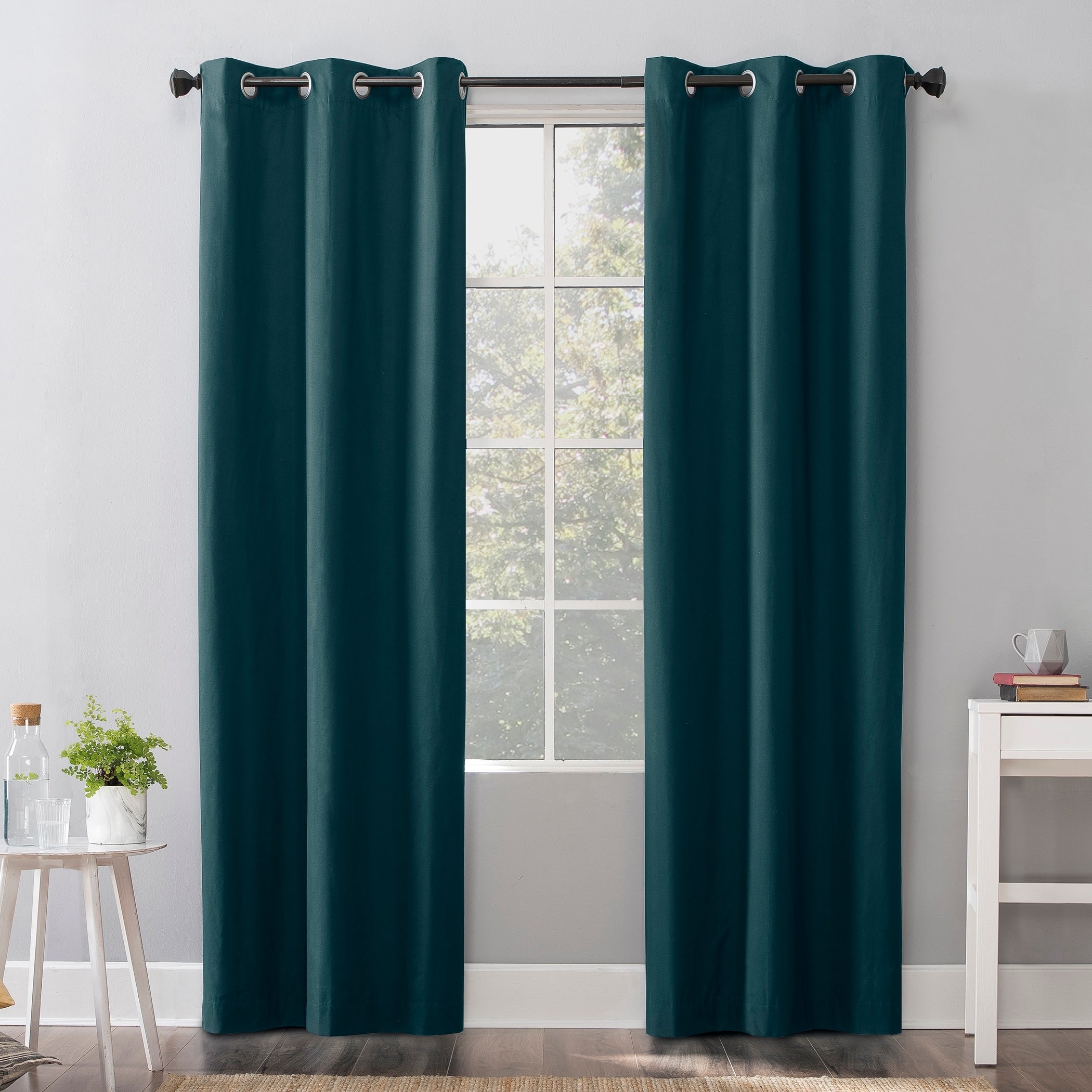 Sun Zero Cyrus Thermal Total Blackout Grommet Curtain Panel, Single Panel