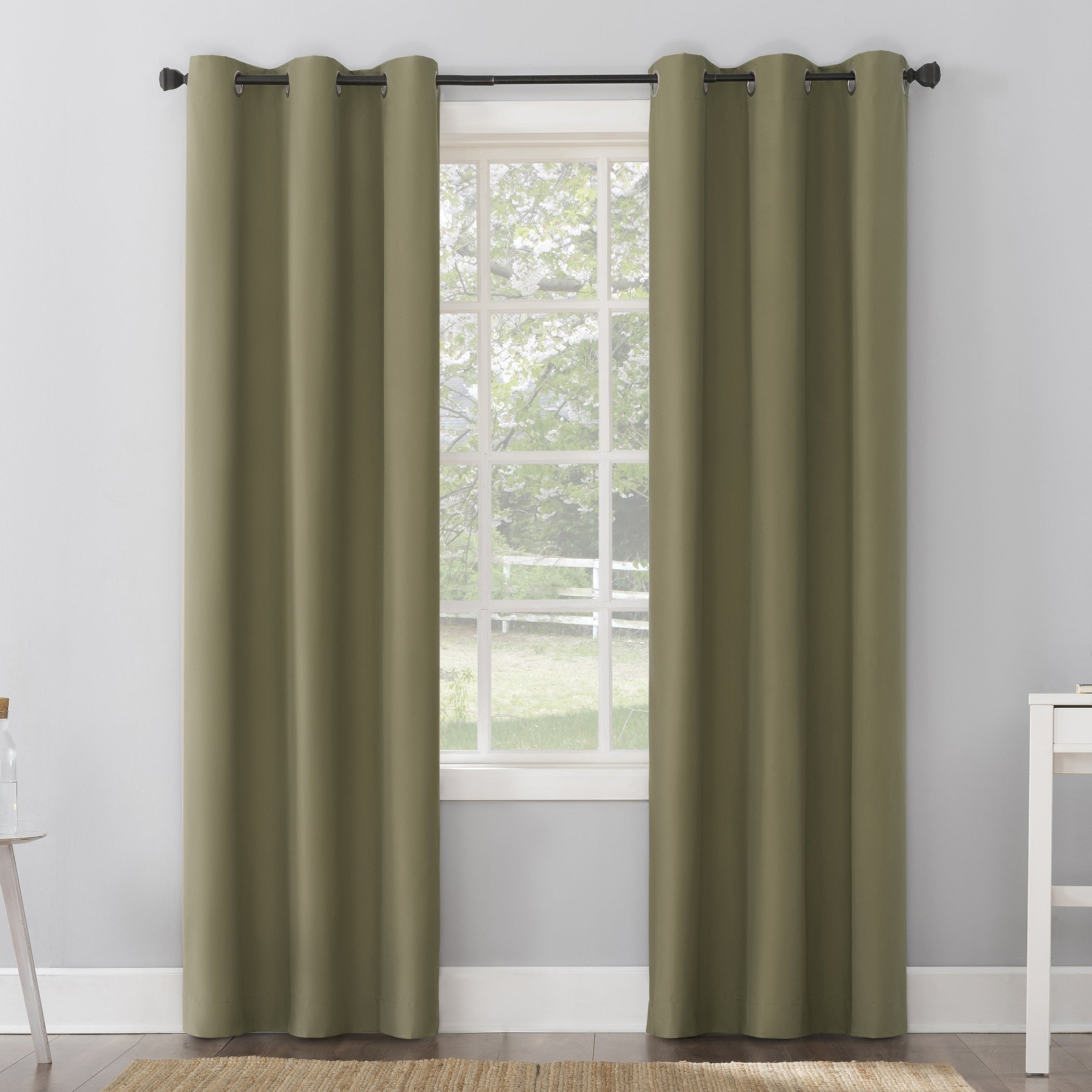 Sun Zero Cyrus Thermal Total Blackout Grommet Curtain Panel, Single Panel