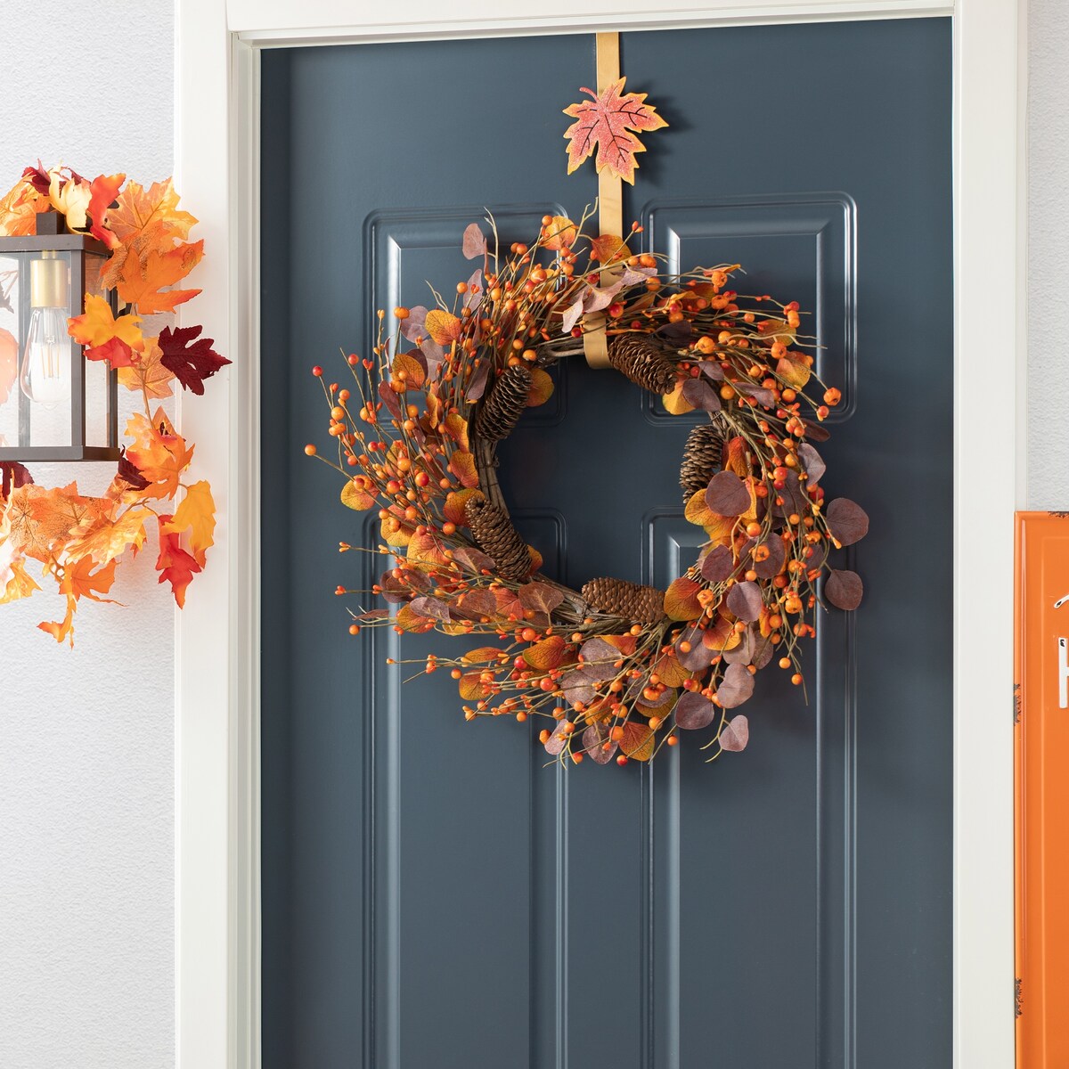 Glitzhome 22D Fall Eucalyptus Berry Wreath for Thanksgiving