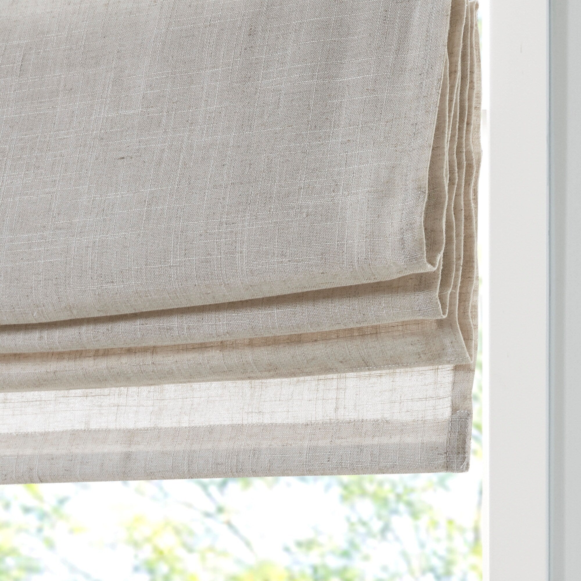 Madison Park Suvi Linen Blend Light Filtering Cordless Roman Shade