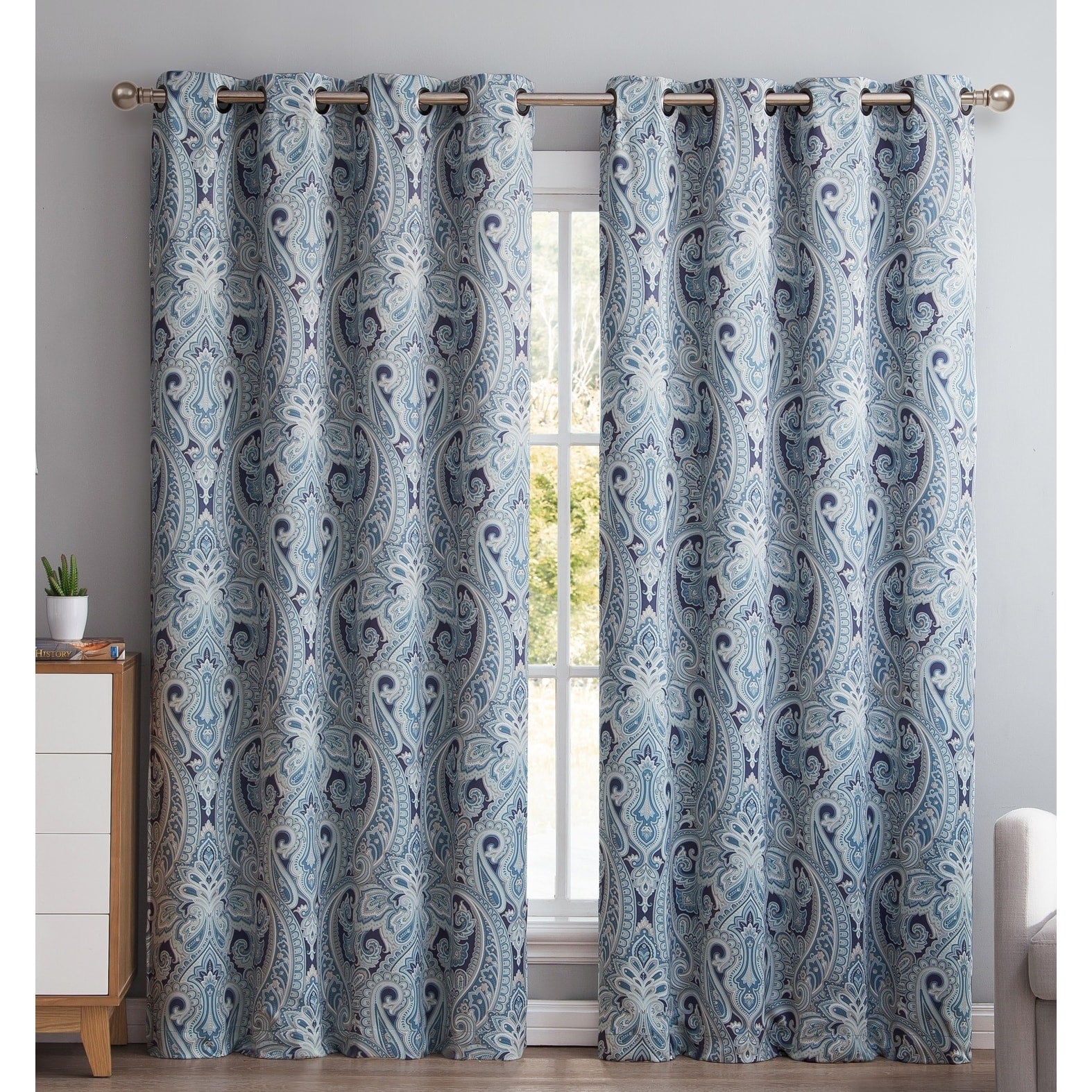 HLC.me Paris Paisley Print Energy Efficient Room Darkening Blackout Grommet Window Curtain Panels - Set of 2