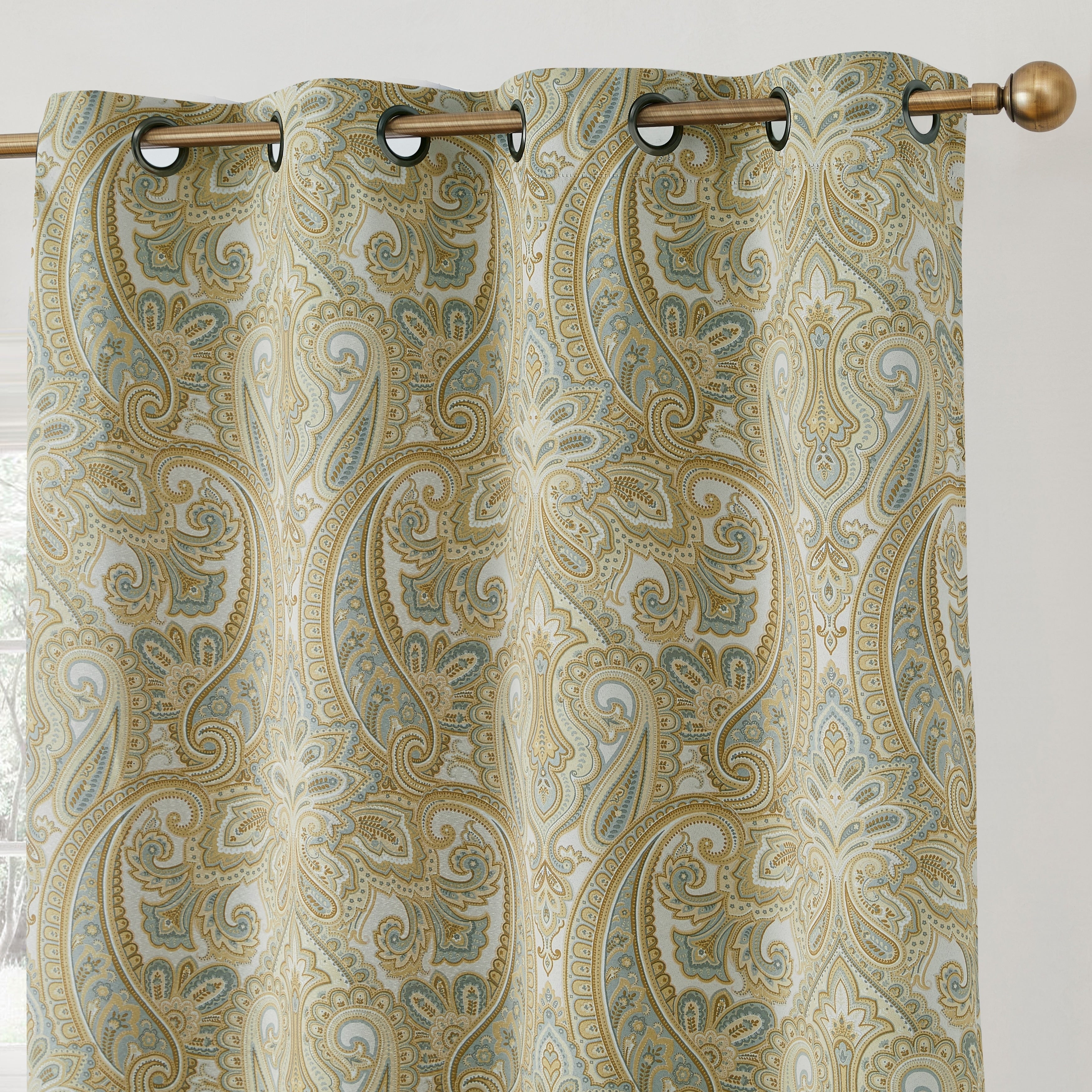 HLC.me Paris Paisley Print Energy Efficient Room Darkening Blackout Grommet Window Curtain Panels - Set of 2