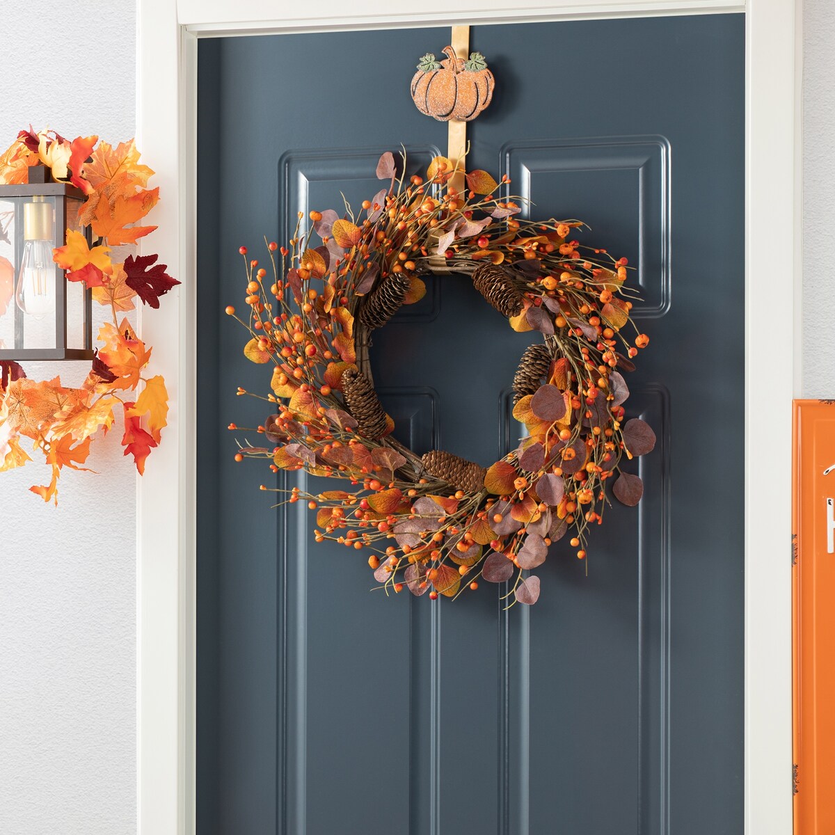 Glitzhome 22D Fall Eucalyptus Berry Wreath for Thanksgiving