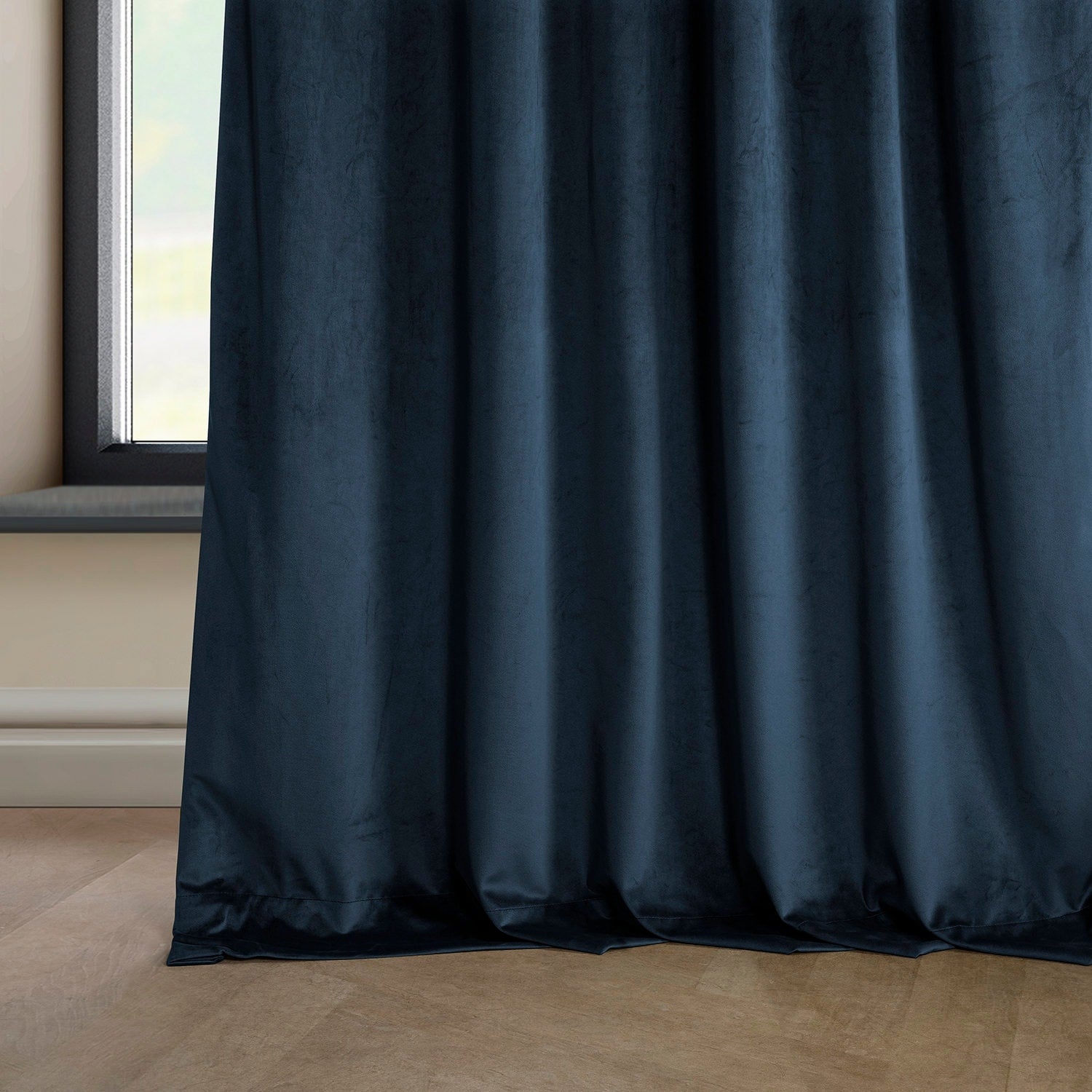 Exclusive Fabrics Heritage Plush Velvet Room Darkening Curtain (1 Panel) - Luxurious Single Drapery for Enhanced Room Darkening