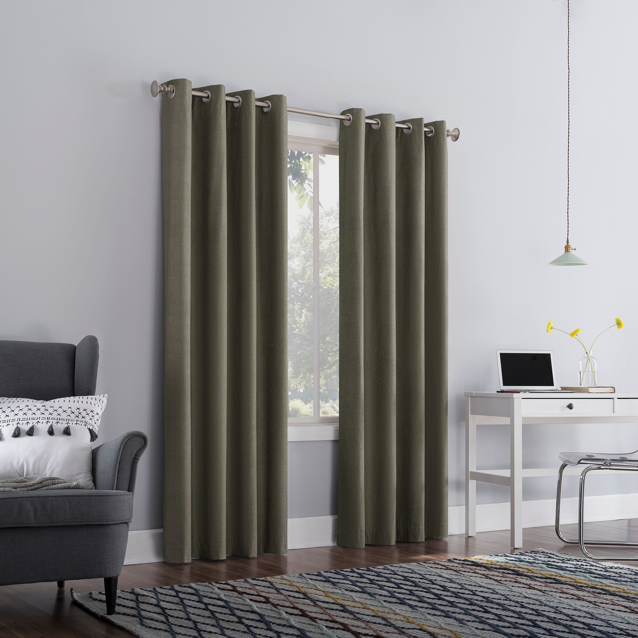 Sun Zero Duran Thermal Insulated Total Blackout Grommet 1-Piece Curtain Panel, Single Panel