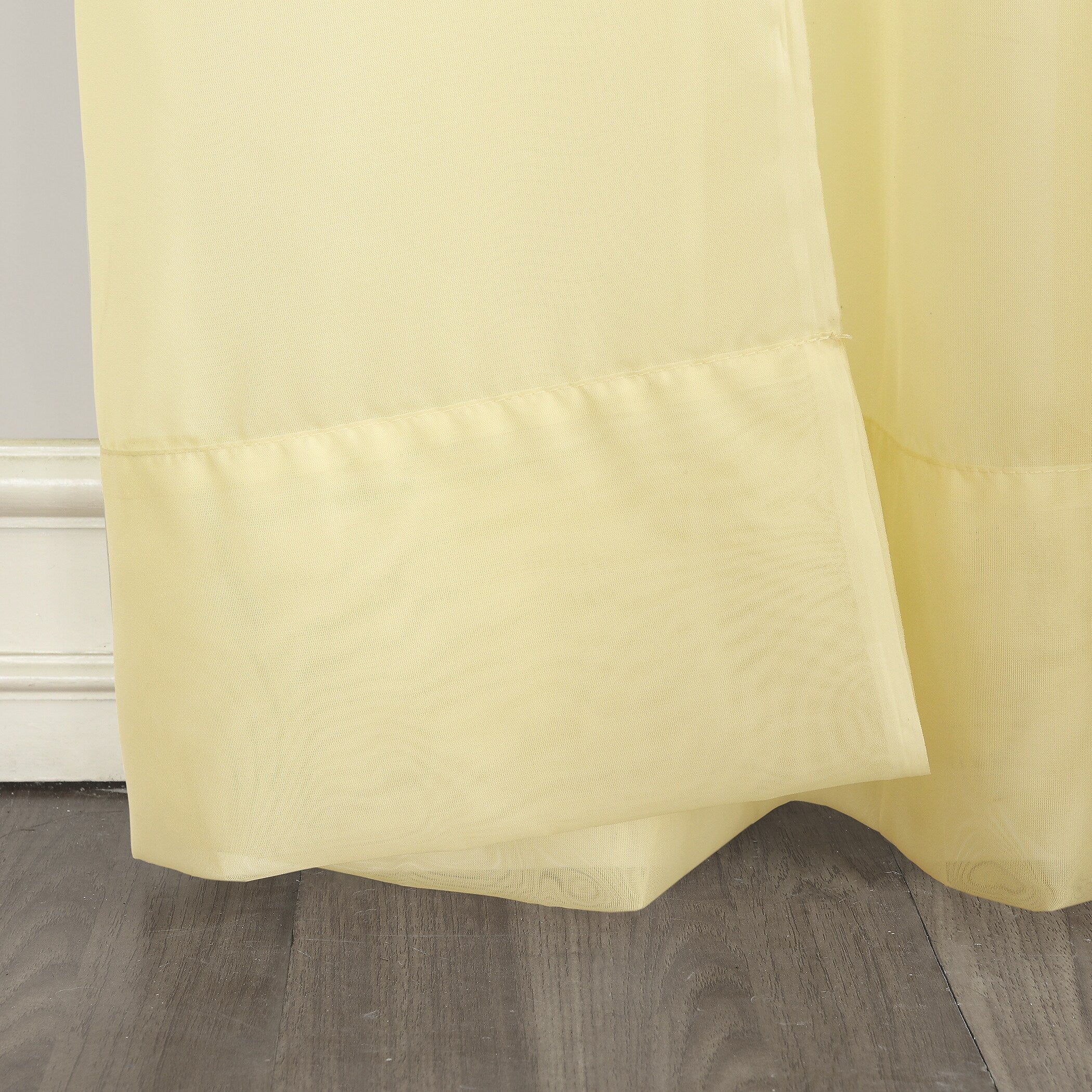 No. 918 Emily Voile Sheer Rod Pocket 1-Piece Curtain Panel, Single Panel