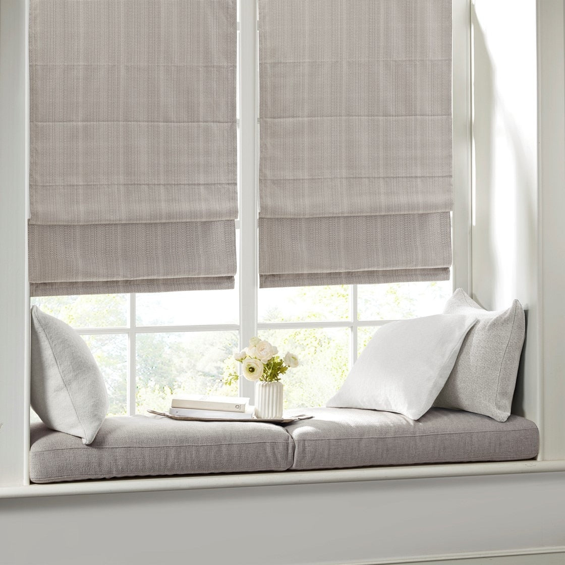 Gracie Mills Calyx Textured Room Darkening Cordless Roman Window Shade