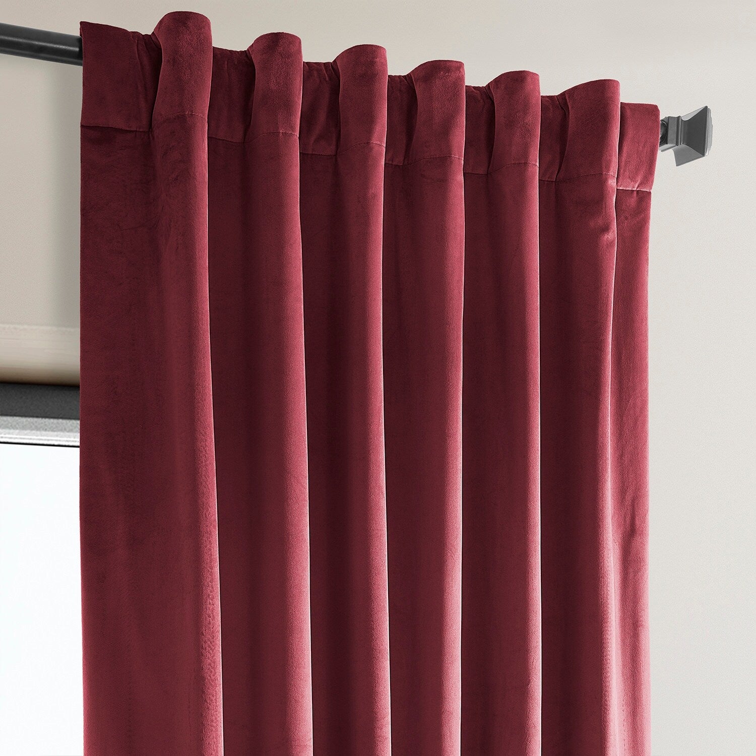 Exclusive Fabrics Heritage Plush Velvet Room Darkening Curtain (1 Panel) - Luxurious Single Drapery for Enhanced Room Darkening