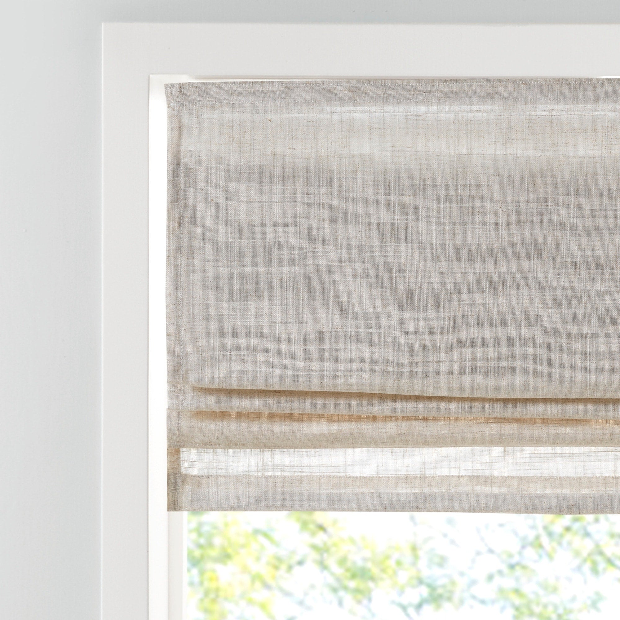 Madison Park Suvi Linen Blend Light Filtering Cordless Roman Shade