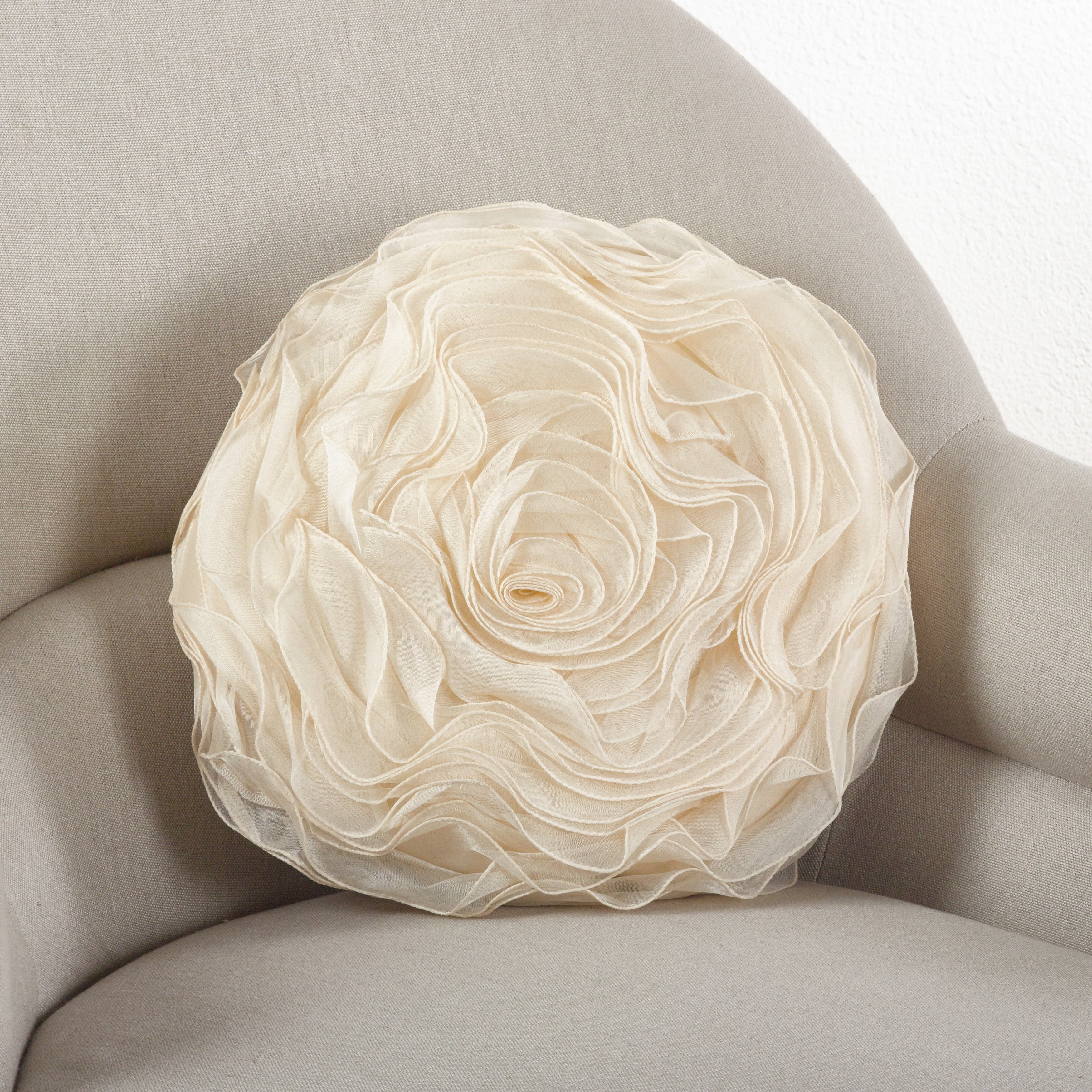 Rose Design Throw Pillow