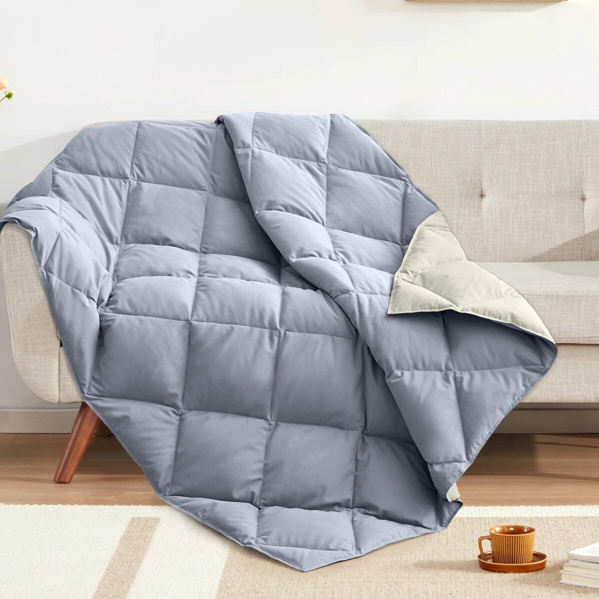 All-Season Ultra-Soft Down Bed Throw Blanket for Outdoor and Indoor