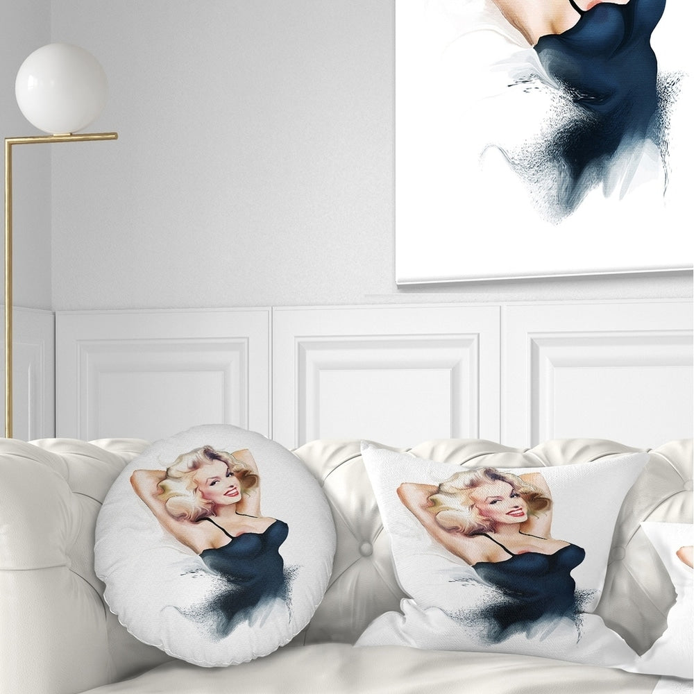 Designart 'Sexy Woman' Sensual Throw Pillow