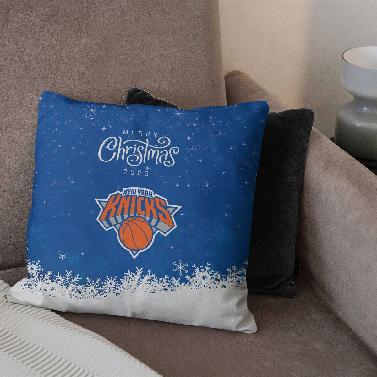 NBA Christmas 2023 Knicks Printed Throw Pillow - Blue