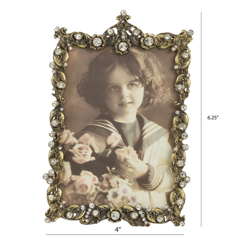 Jeweled Photo Frame With Wavy Borders